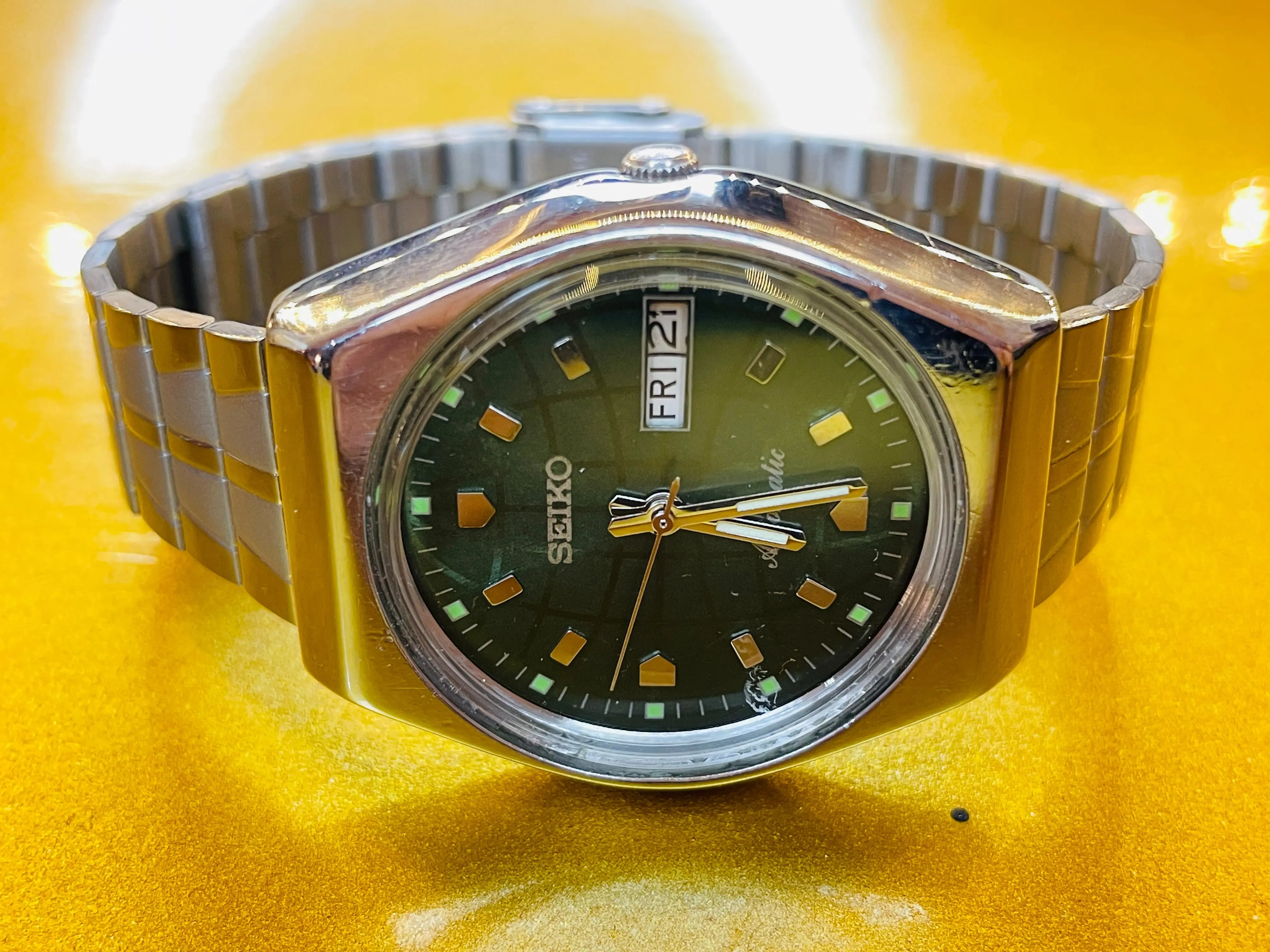 Seiko 5 Black Dial Automatic Vintage Watch - National Watches