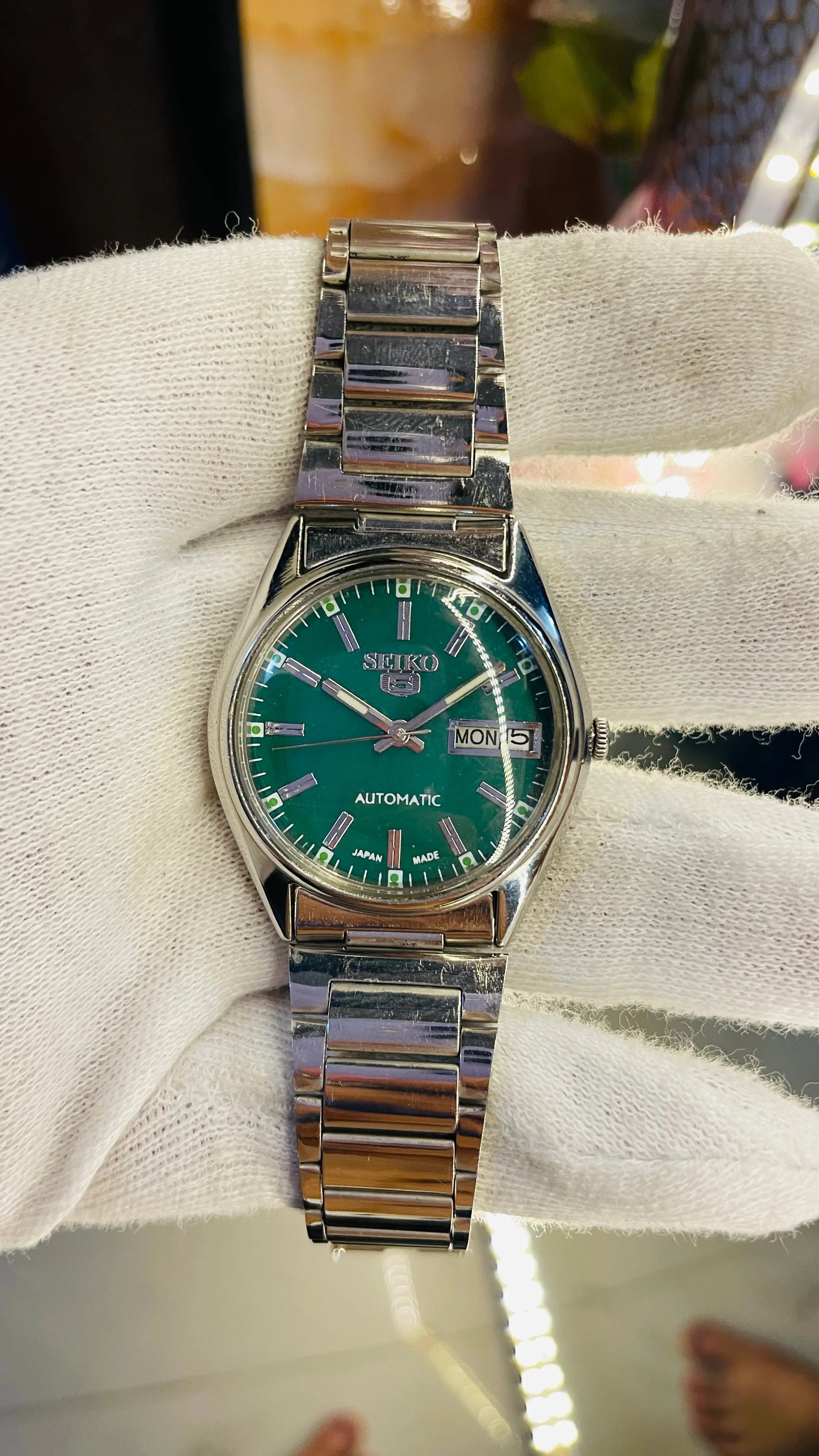 Seiko 5 Automatic Men’s Watch – Vintage Japan Model | Restored & Ready to Wear National Watches