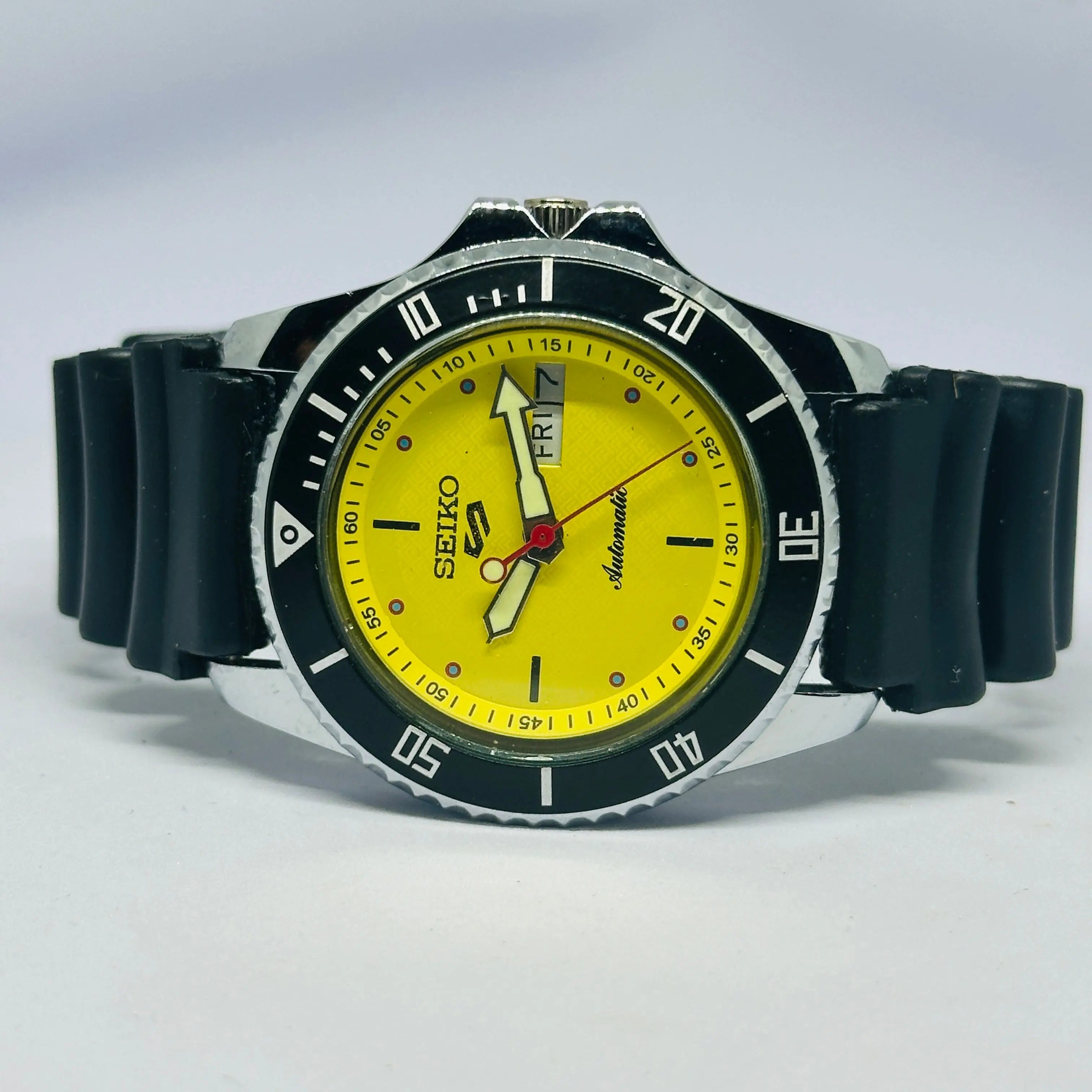 Seiko 5 Sports Automatic Watch – Refurbished Vintage | Japan-Made Men’s Timepiece National Watches