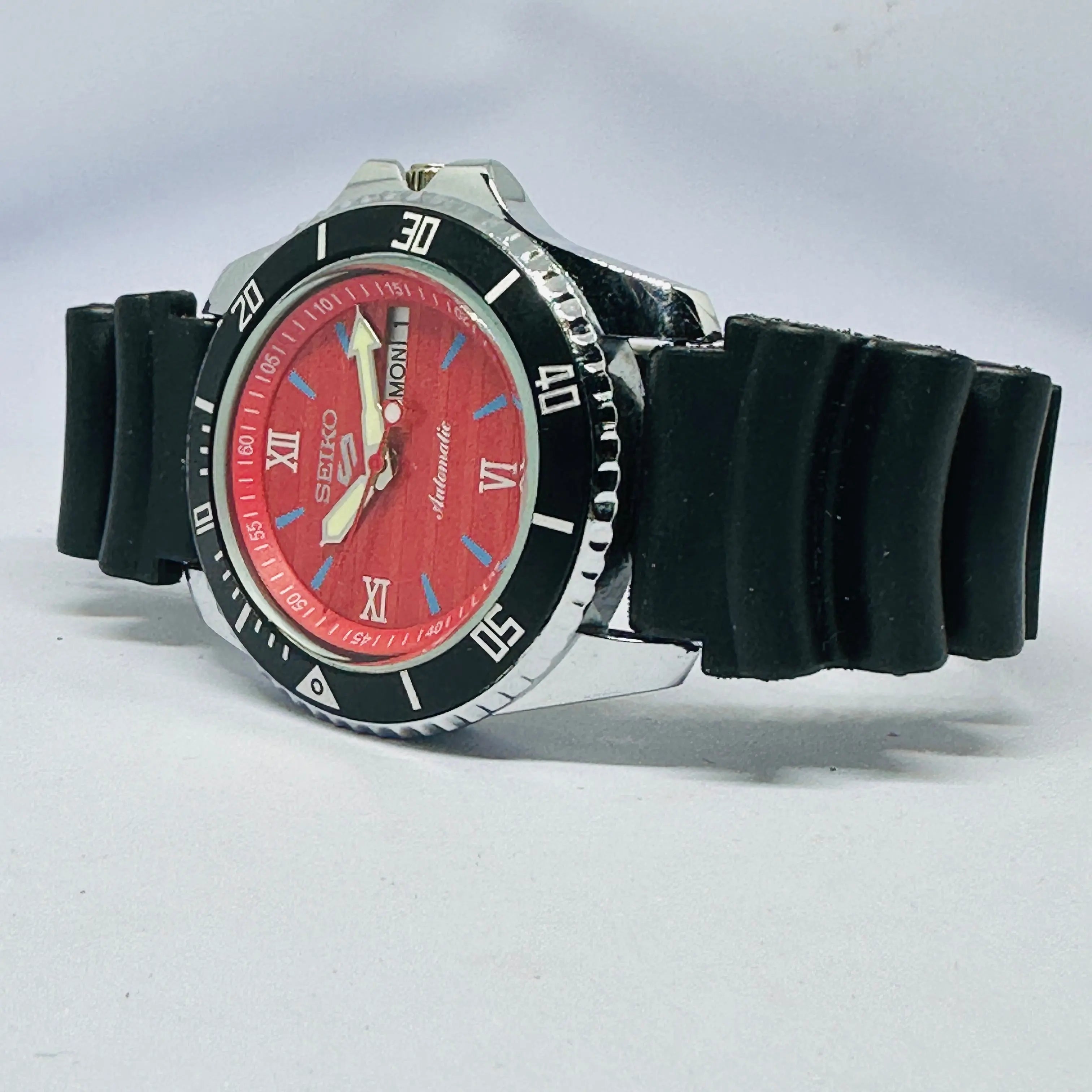 Seiko 5 Sports Automatic Watch – Refurbished Vintage | Japan-Made Men’s Timepiece National Watches