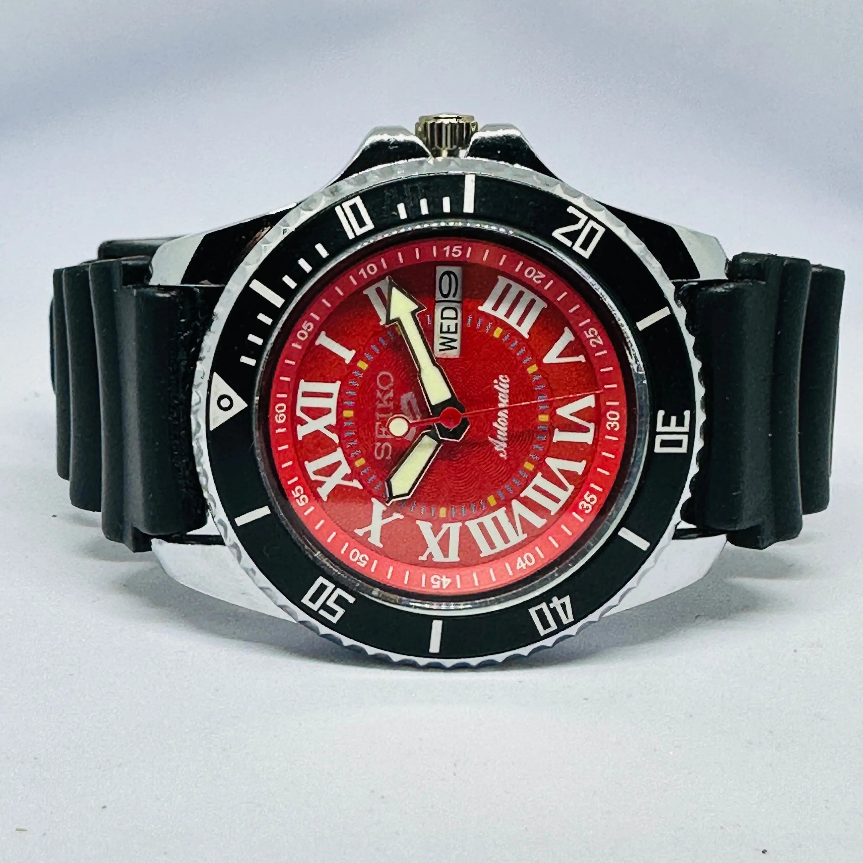 Seiko 5 Sports Automatic Watch – Refurbished Vintage | Japan-Made Men’s Timepiece National Watches