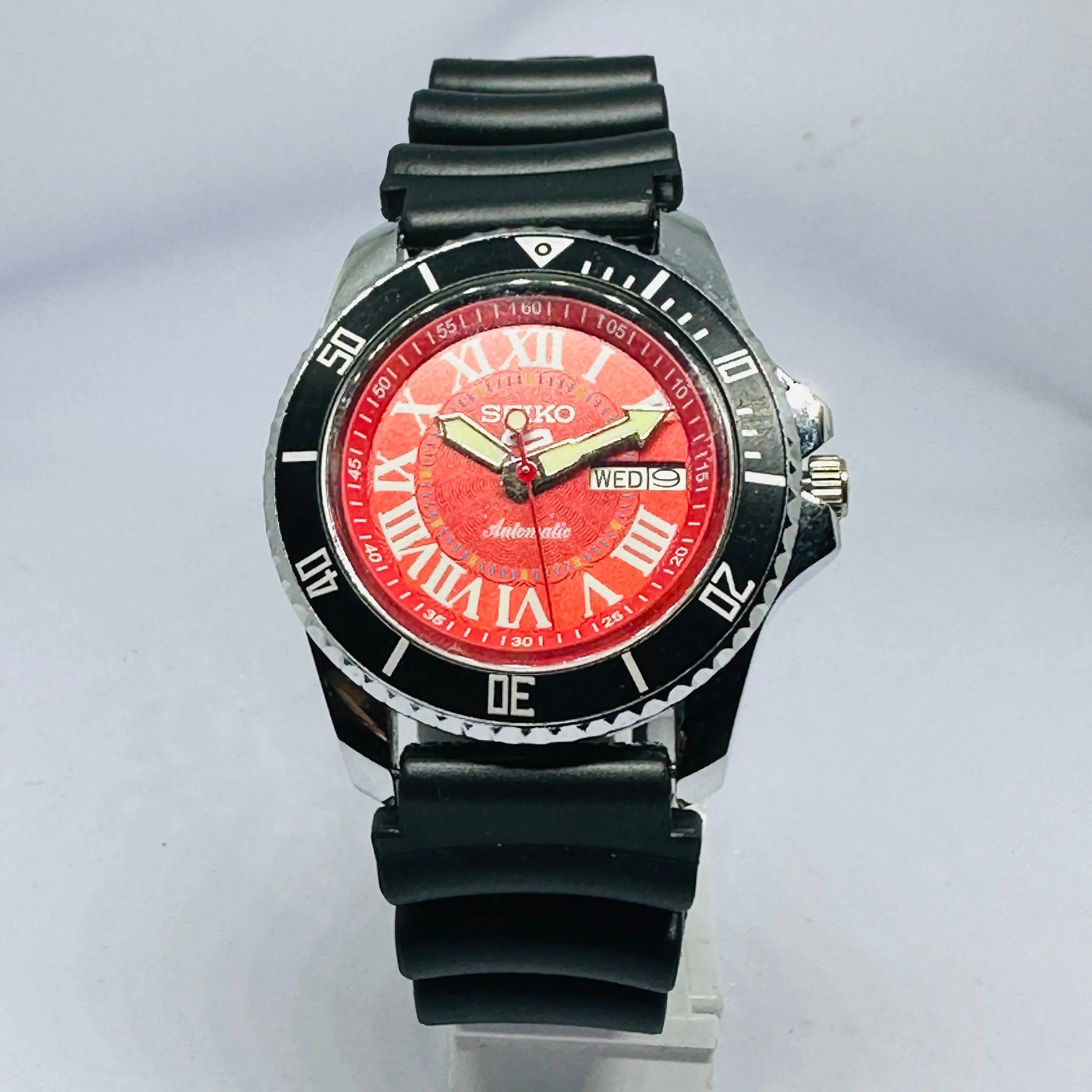 Seiko 5 Sports Automatic Watch – Refurbished Vintage | Japan-Made Men’s Timepiece National Watches