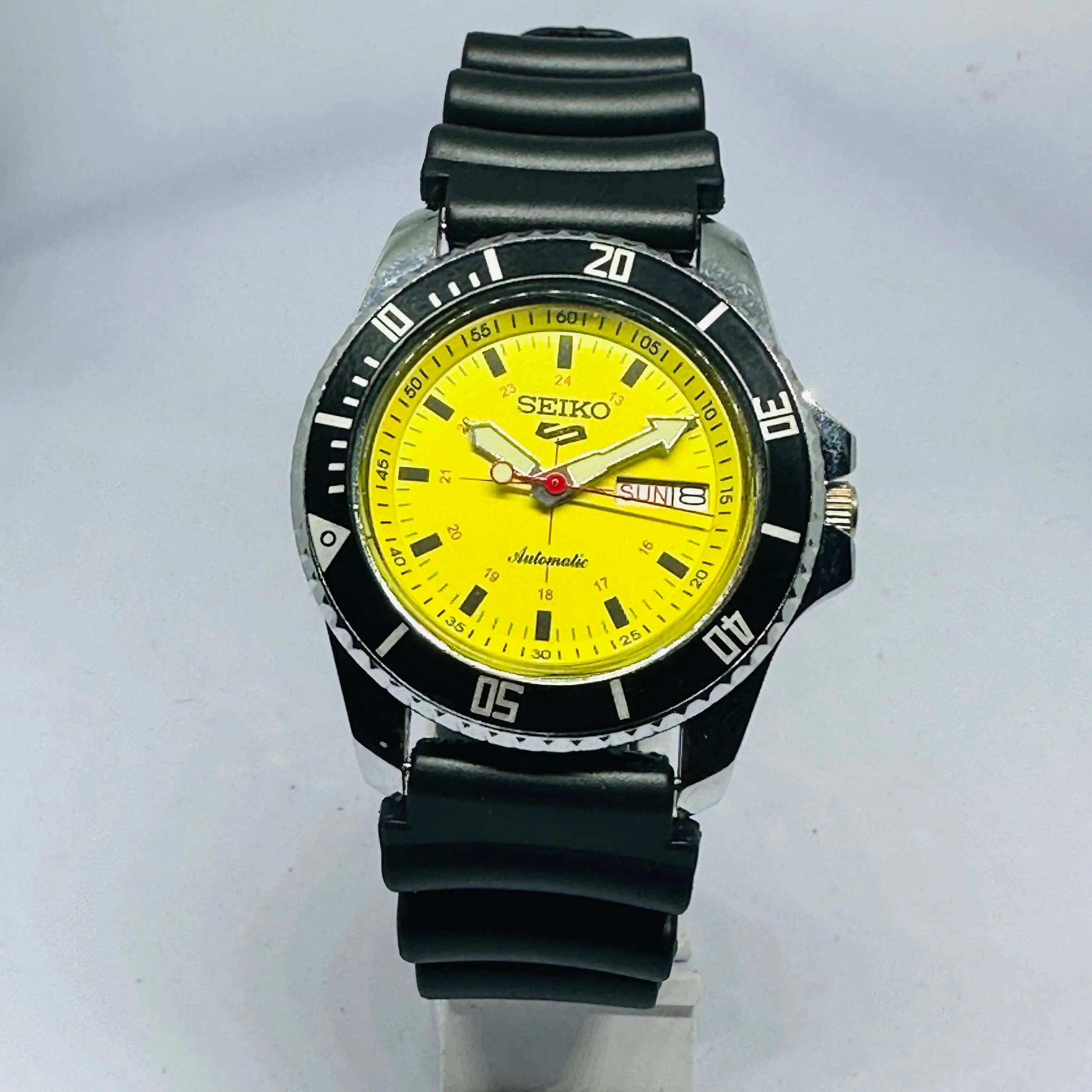 Seiko 5 Sports Automatic Watch – Refurbished Vintage | Japan-Made Men’s Timepiece National Watches