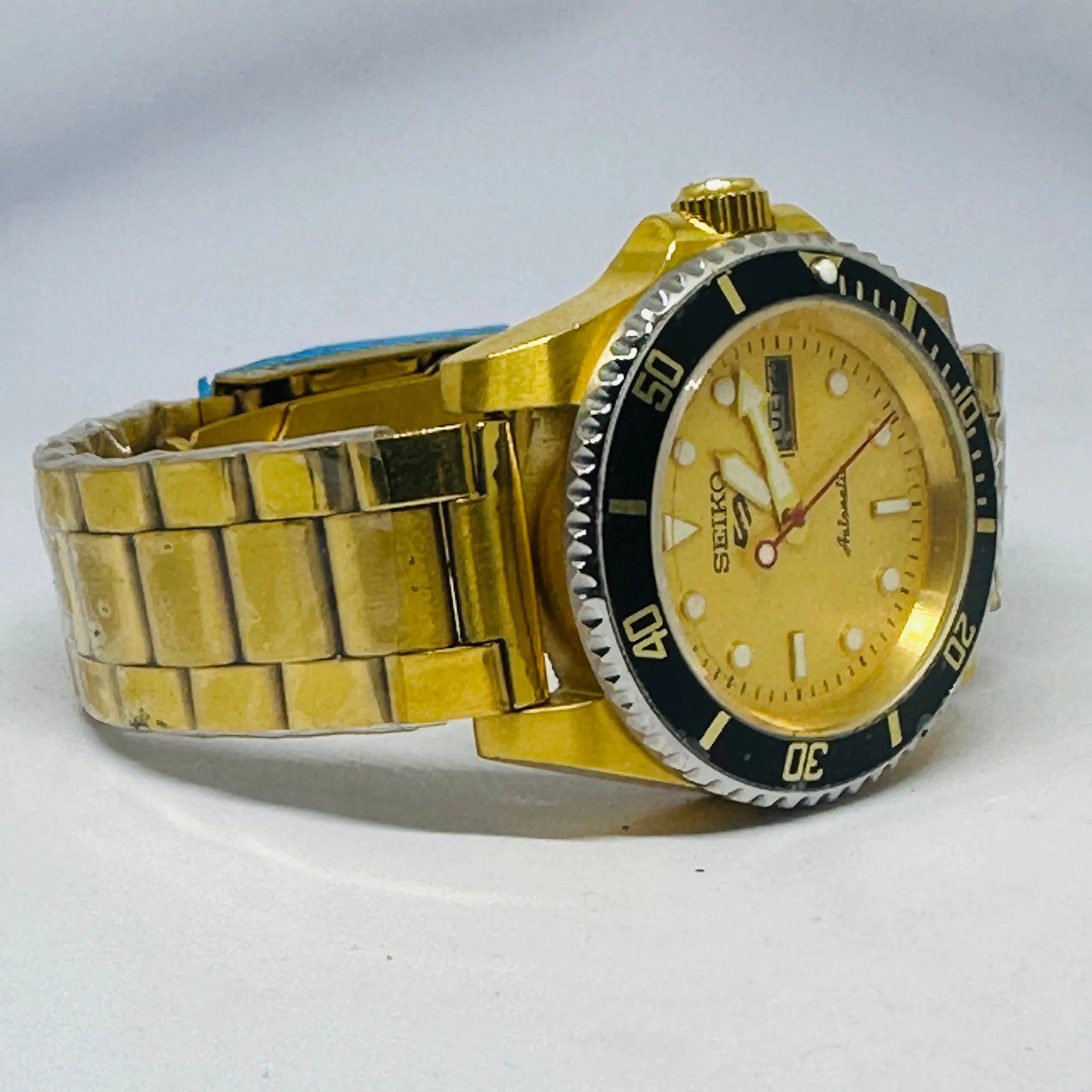 Seiko 5 Sports Automatic Watch – Refurbished Vintage | Japan-Made Men’s Timepiece National Watches