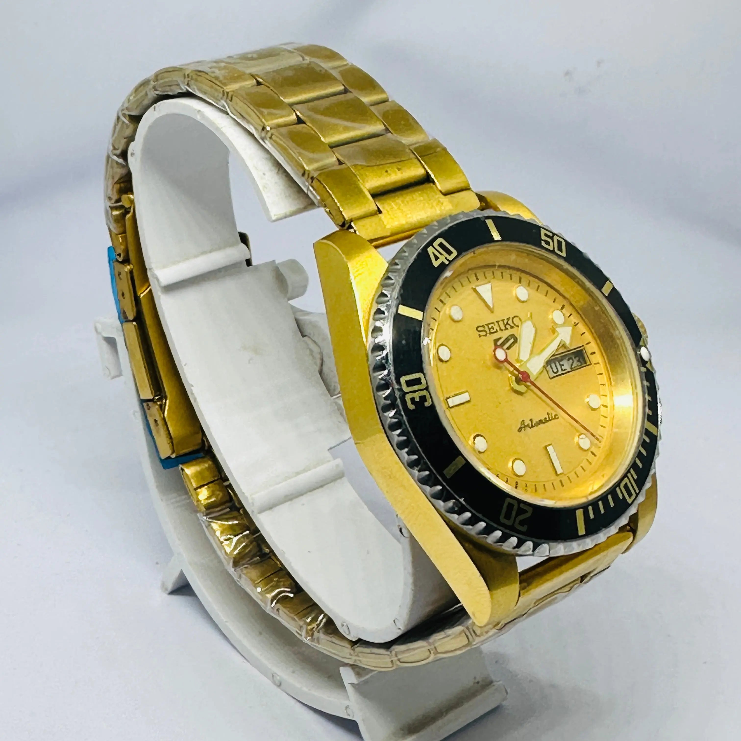 Seiko 5 Sports Automatic Watch – Refurbished Vintage | Japan-Made Men’s Timepiece National Watches