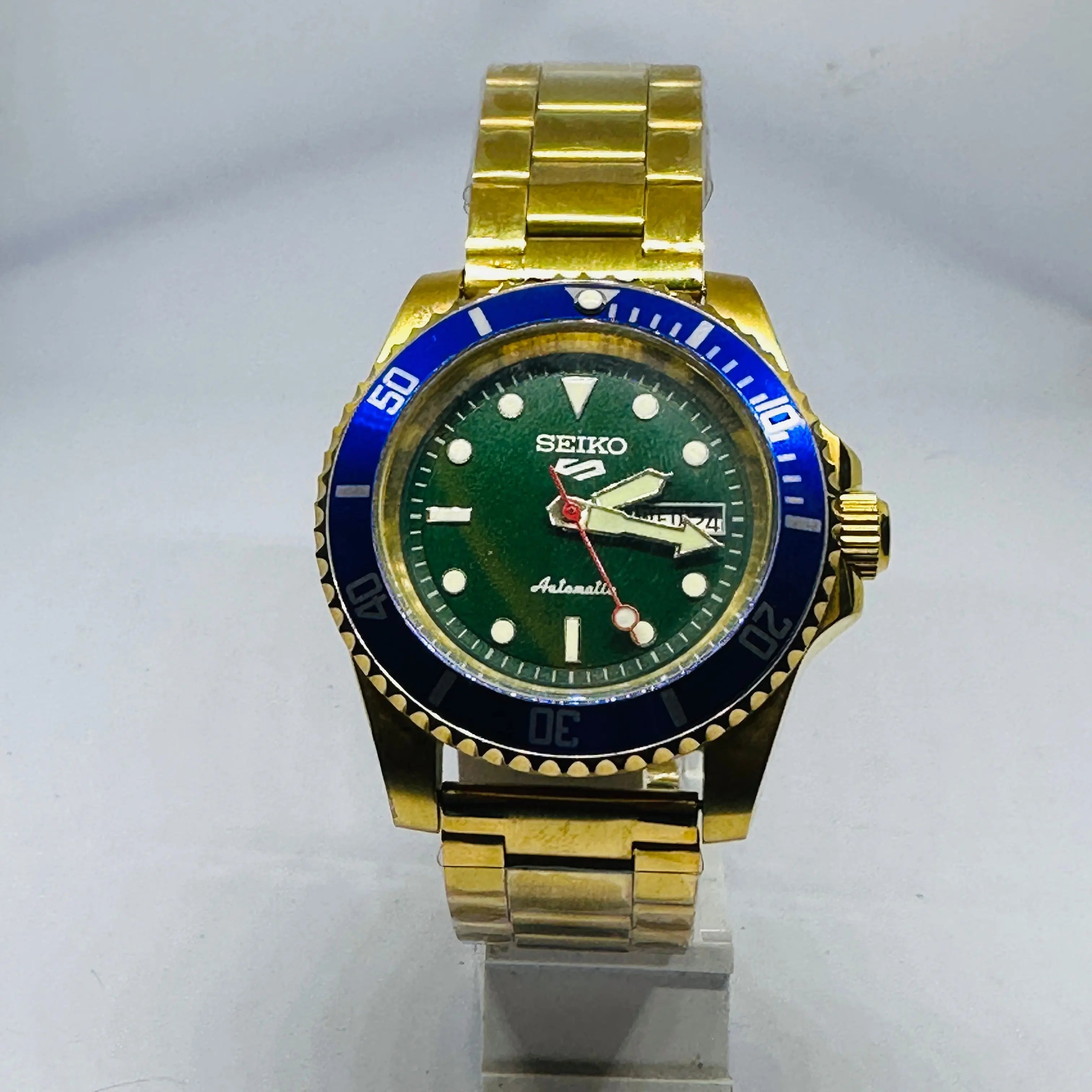 Seiko 5 Sports Automatic Watch – Refurbished Vintage | Japan-Made Men’s Timepiece National Watches