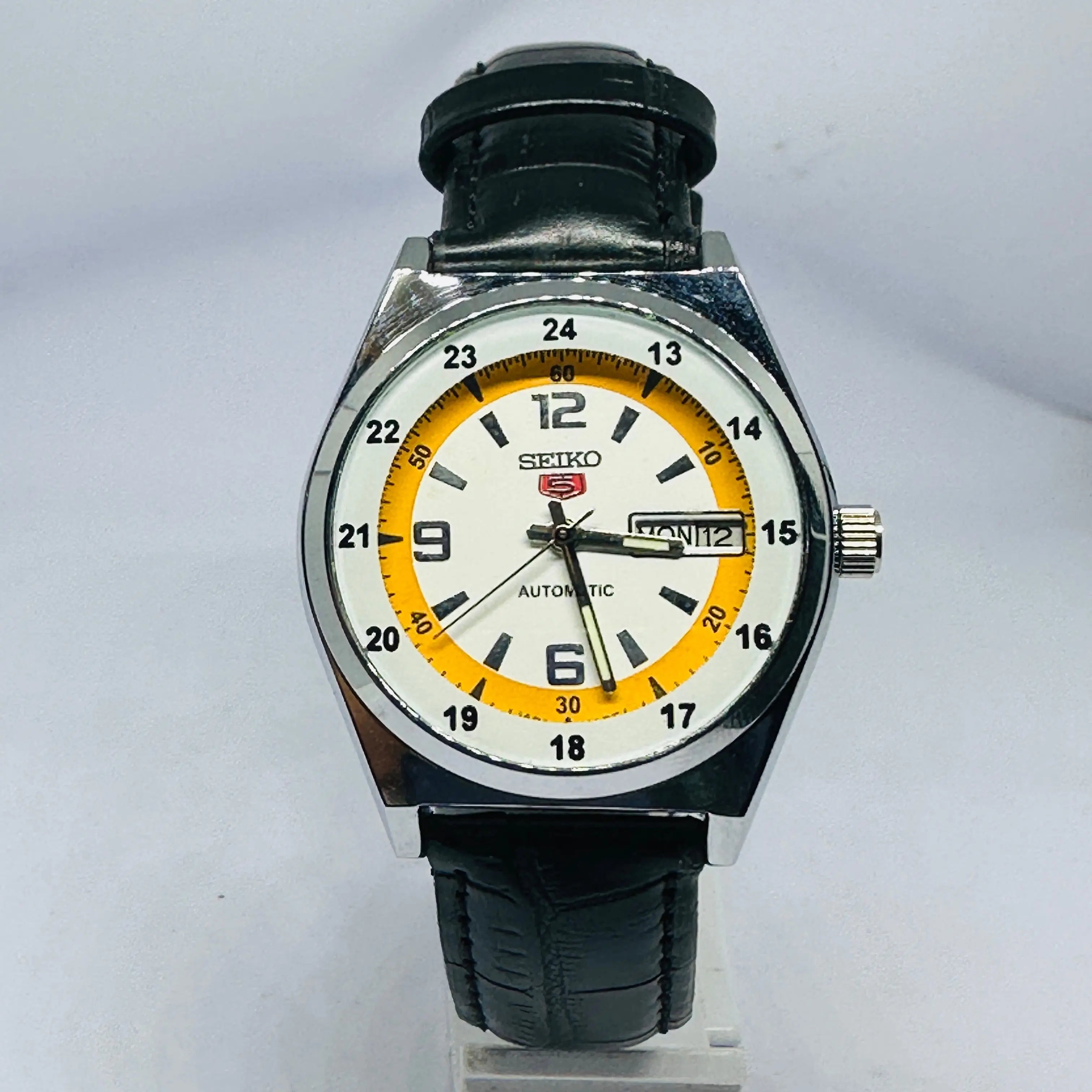 Seiko 5 Automatic Men’s Watch – Vintage Japan Model | Restored & Ready to Wear National Watches