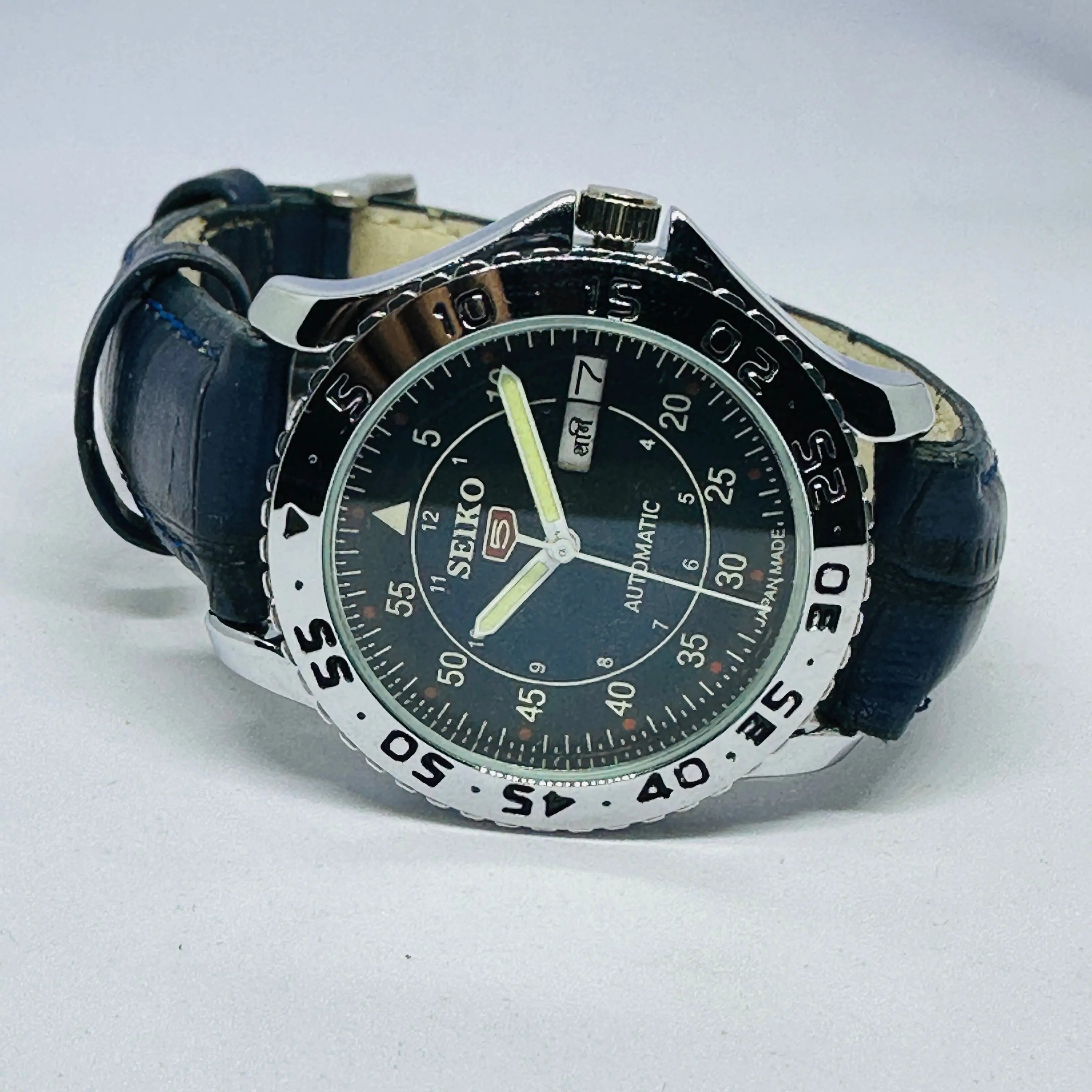 Seiko 5 Sports Automatic Watch – Refurbished Vintage | Japan-Made Men’s Timepiece National Watches