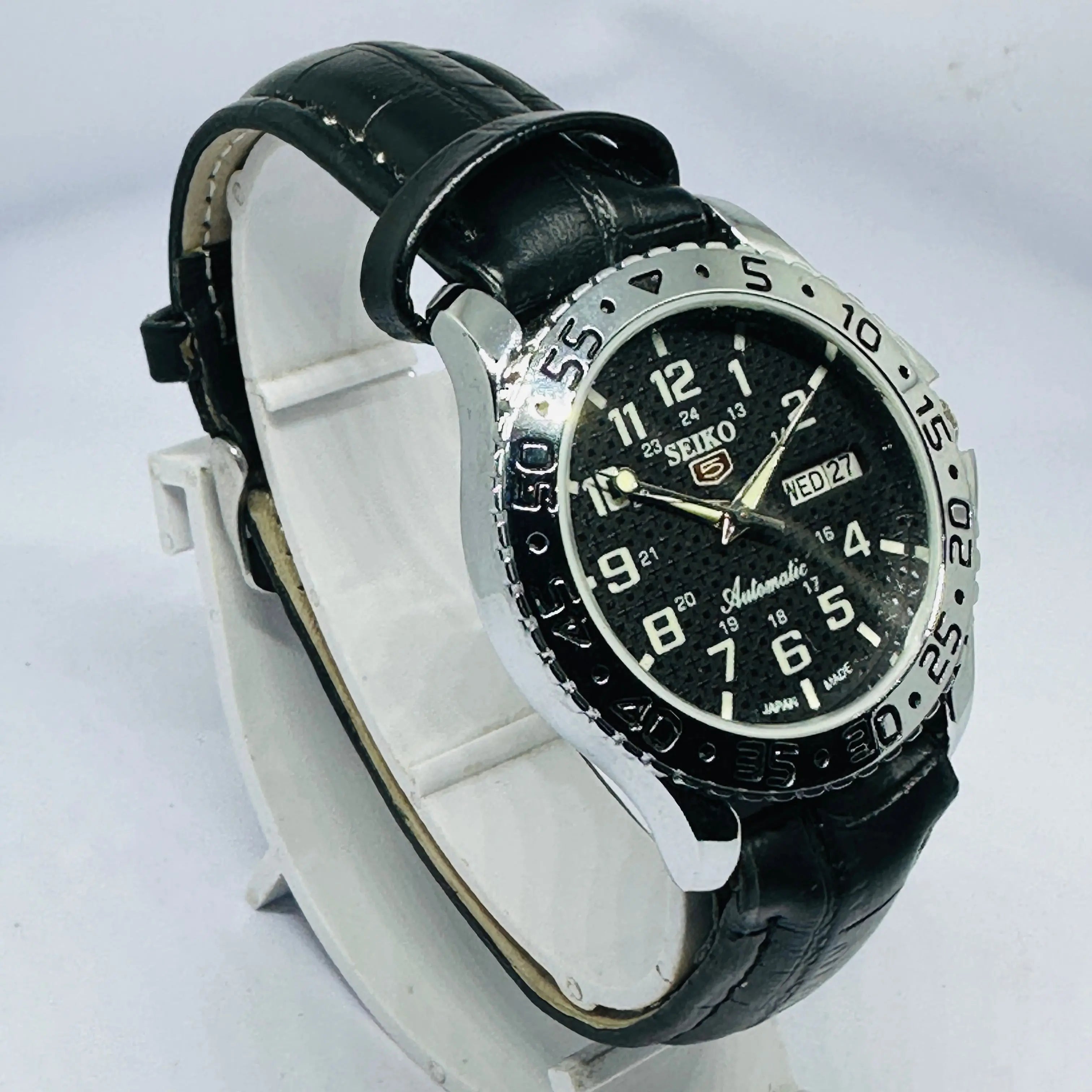 Seiko 5 Sports Automatic Watch – Refurbished Vintage | Japan-Made Men’s Timepiece National Watches