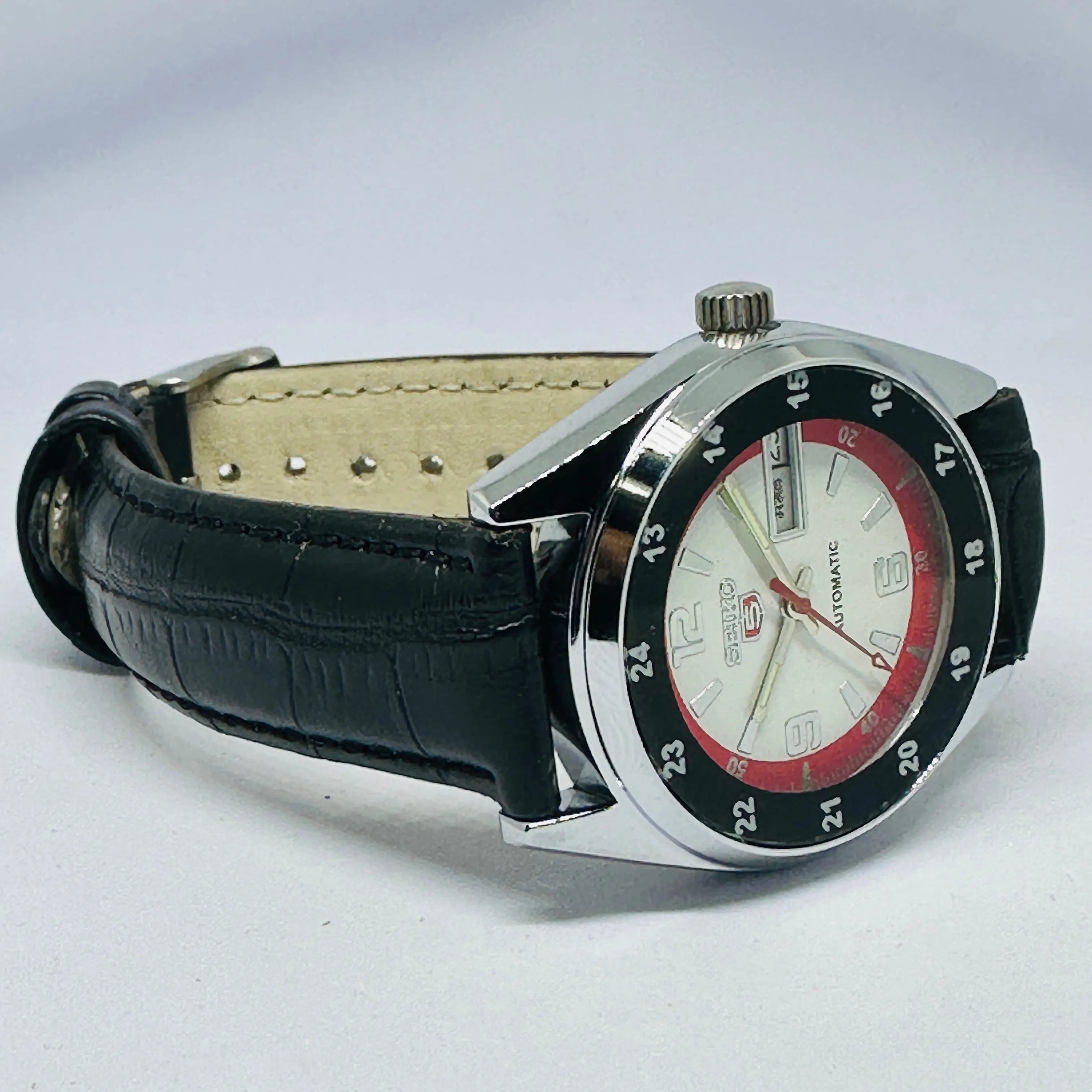 Seiko 5 Automatic Men’s Watch – Vintage Japan Model | Restored & Ready to Wear National Watches
