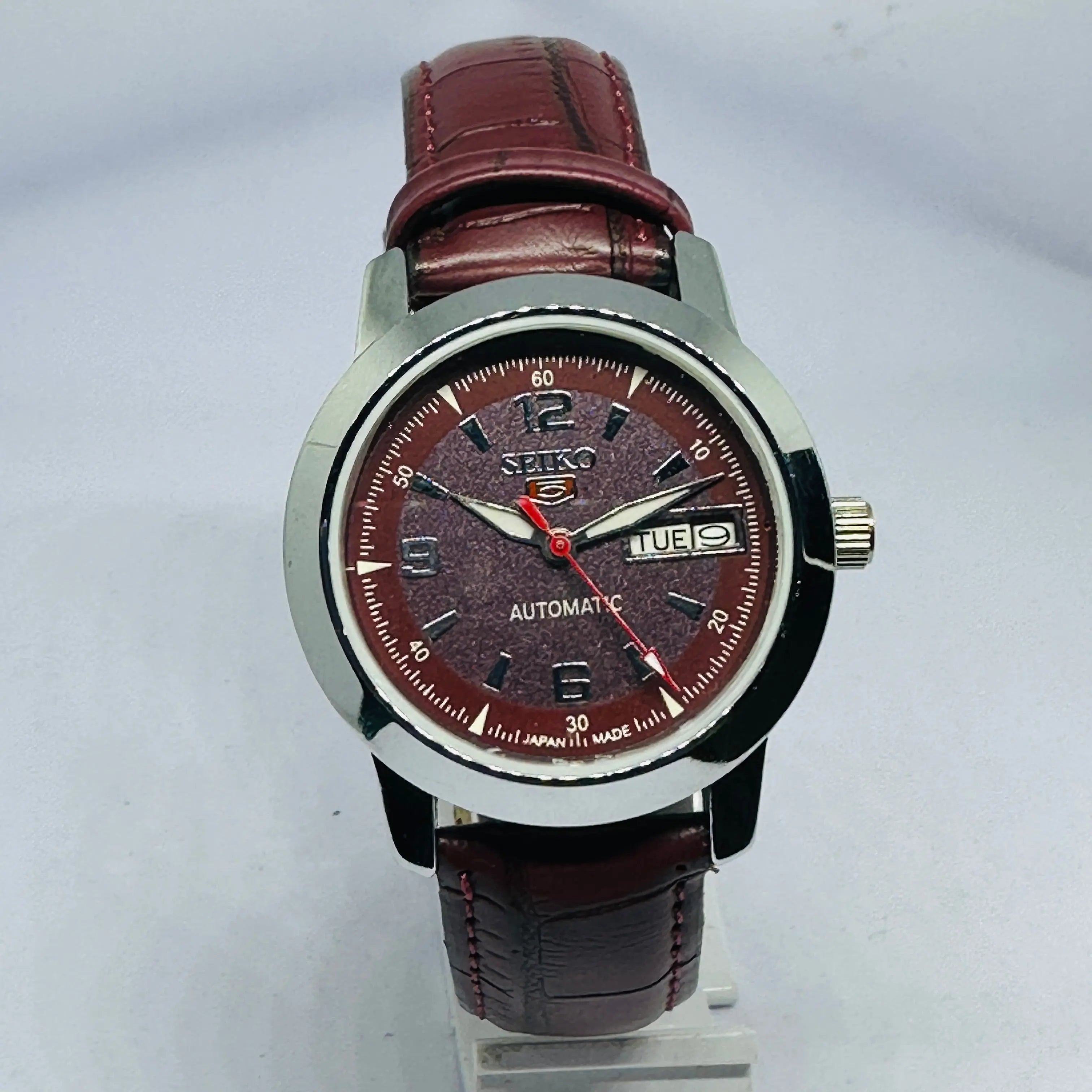 Seiko 5 Automatic Men’s Watch – Vintage Japan Model | Restored & Ready to Wear National Watches