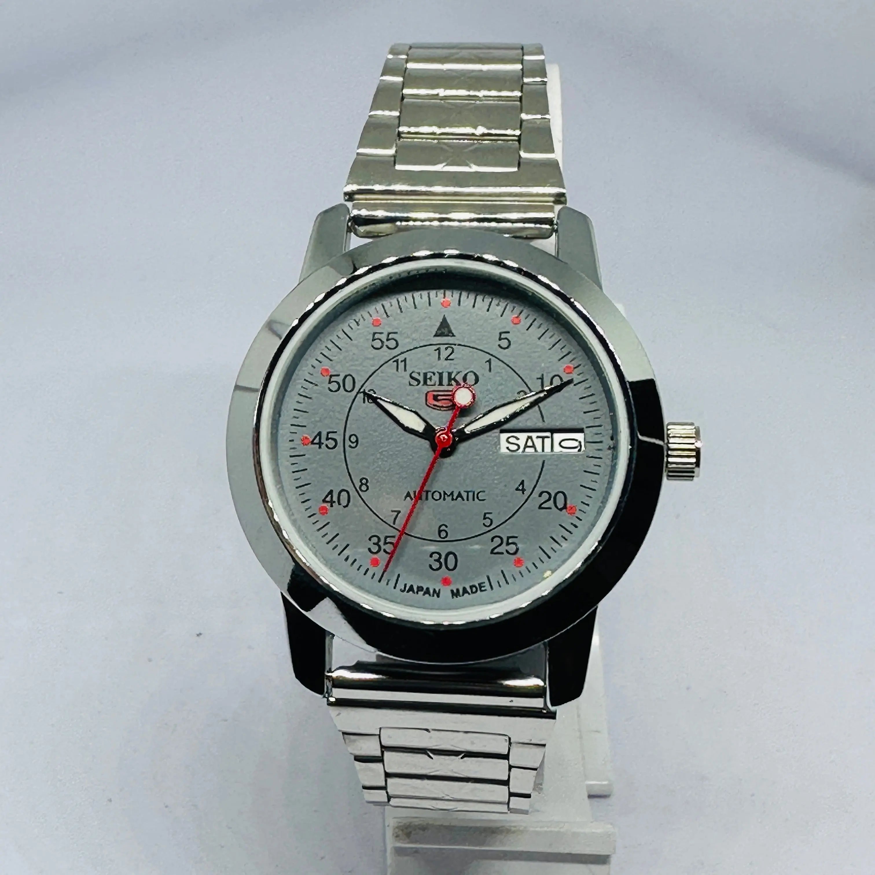 Seiko 5 Automatic Men’s Watch – Vintage Japan Model | Restored & Ready to Wear National Watches