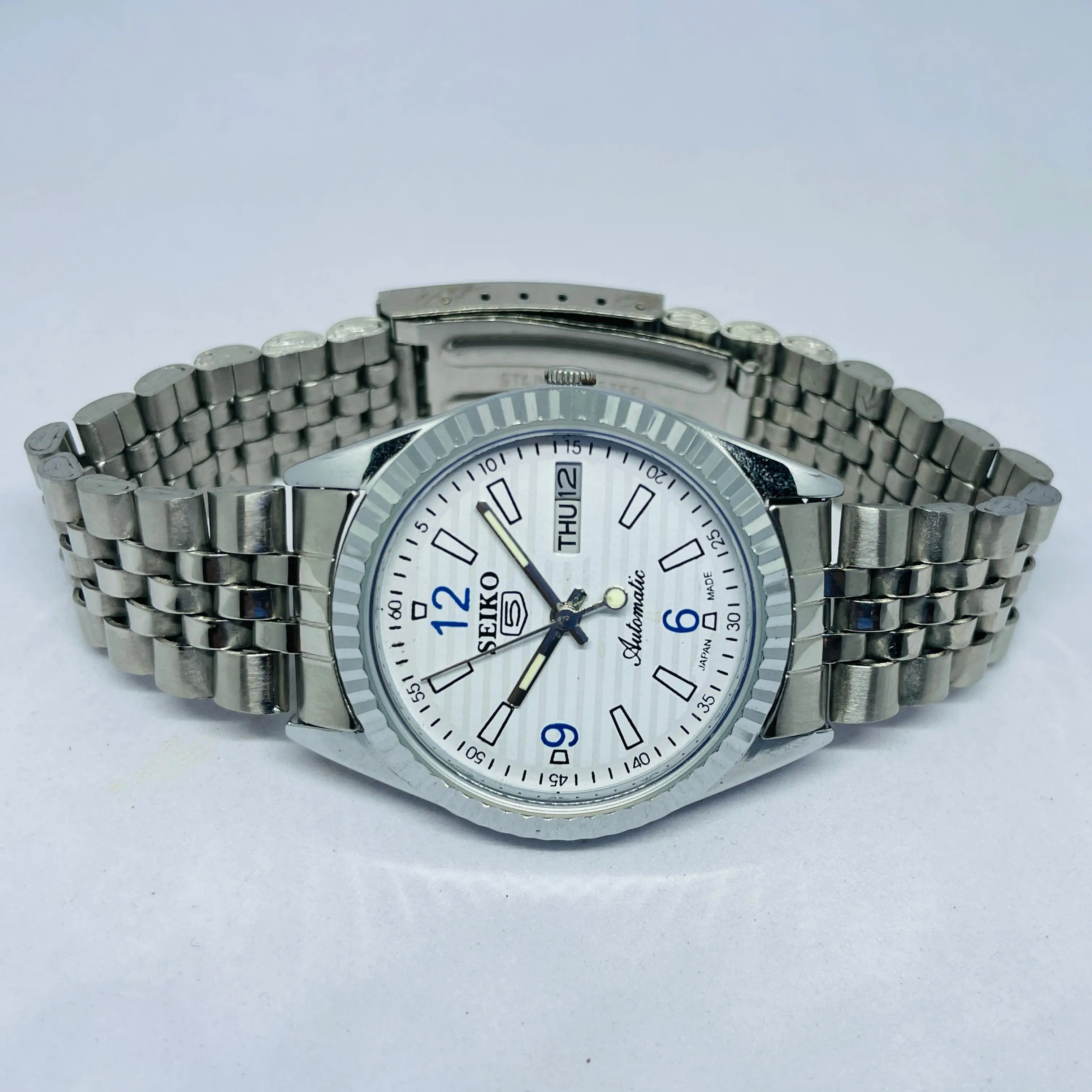 Seiko 5 Automatic White Dial – Refurbished 17 Jewels Japan Vintage Watch National Watches