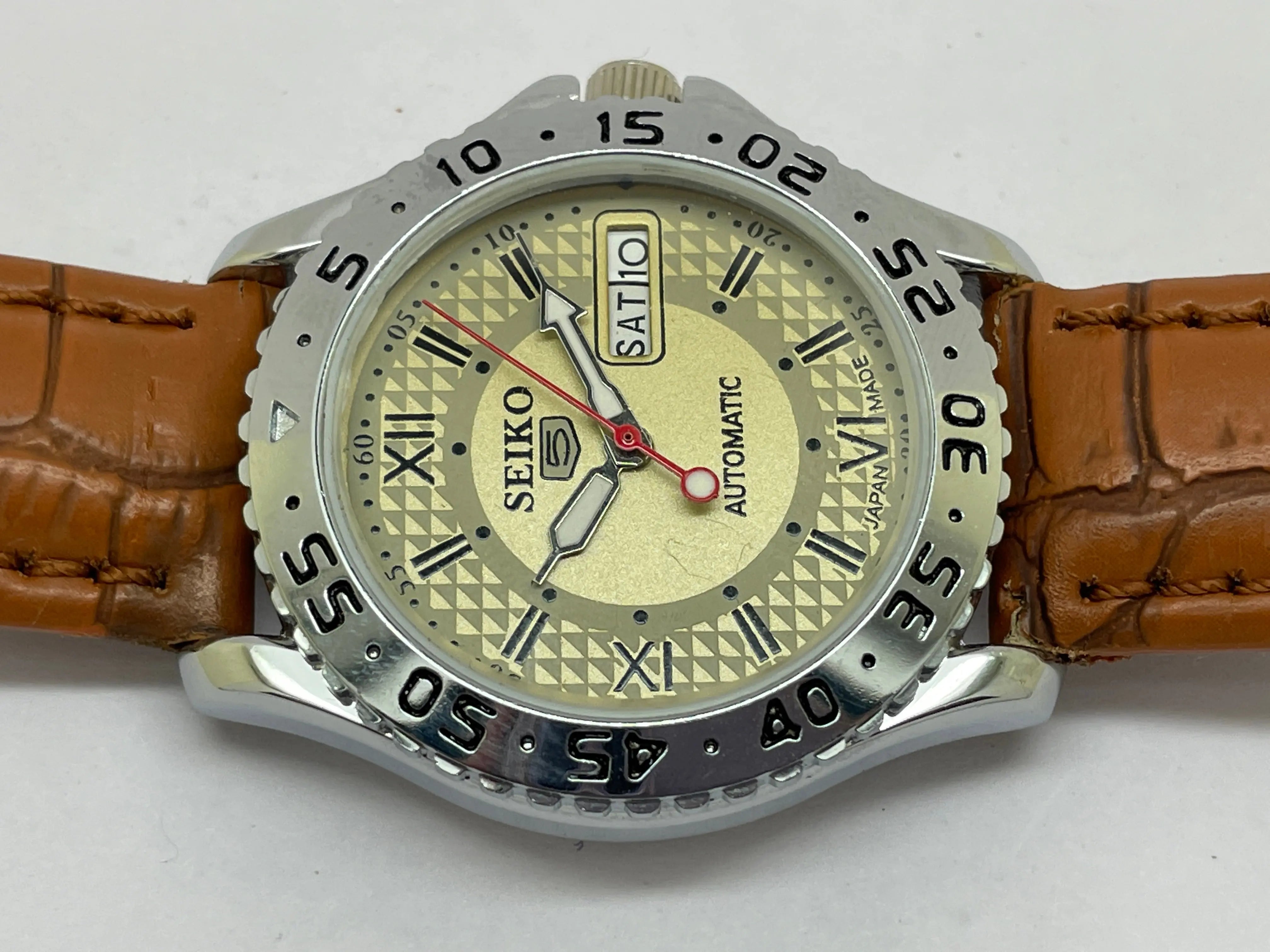 Seiko 5 Black Dial Automatic Vintage Watch National Watches