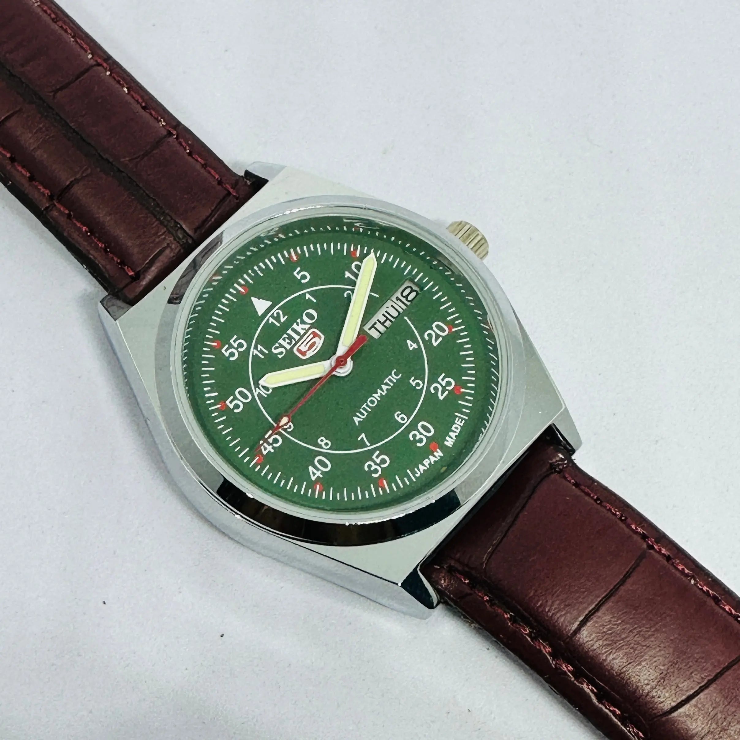 Seiko 5 Mechanical Watch | Original Japan Movement | Classic Refurbished Style National Watches