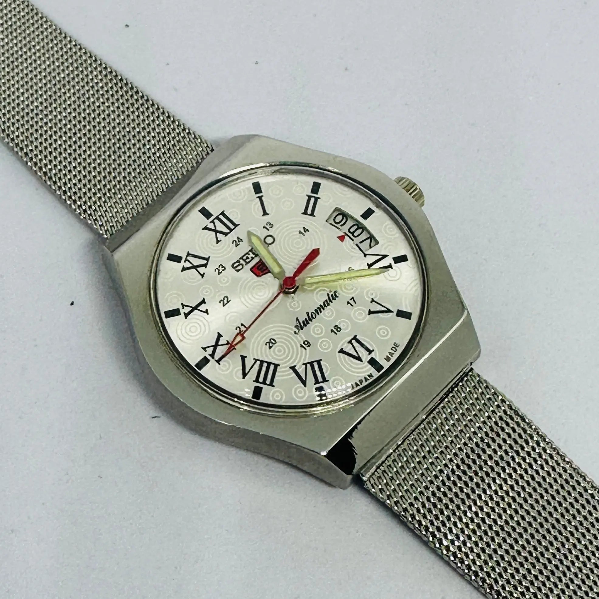 Vintage Seiko 5 SNK809 – Refurbished Classic Black Dial National Watches