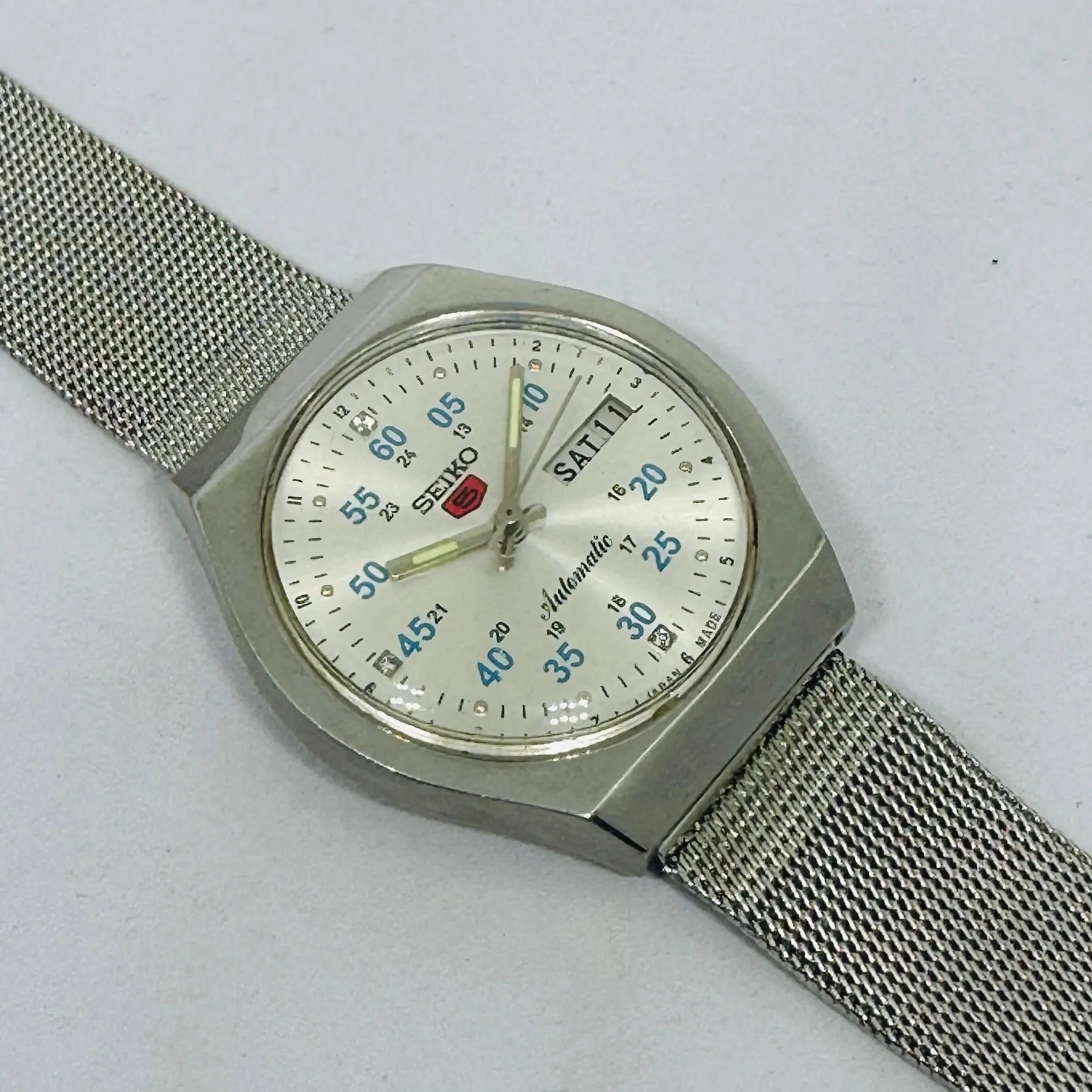 Seiko 5 Vintage Diver Bezel – Refurbished Automatic National Watches