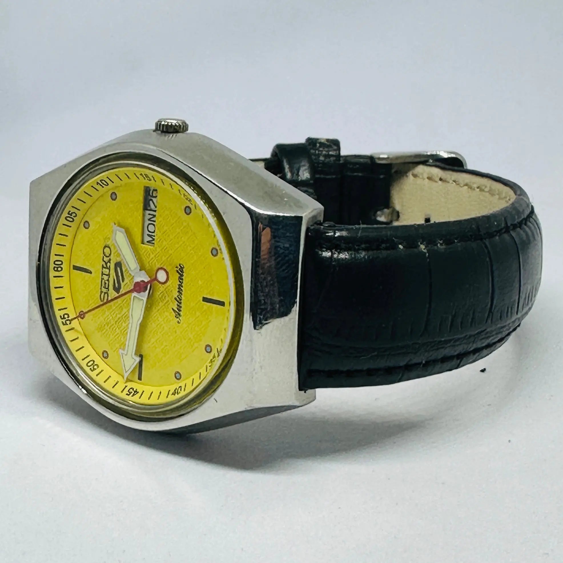 Seiko 5 Vintage Quartz (if applicable) – Refurbished Rare Model National Watches