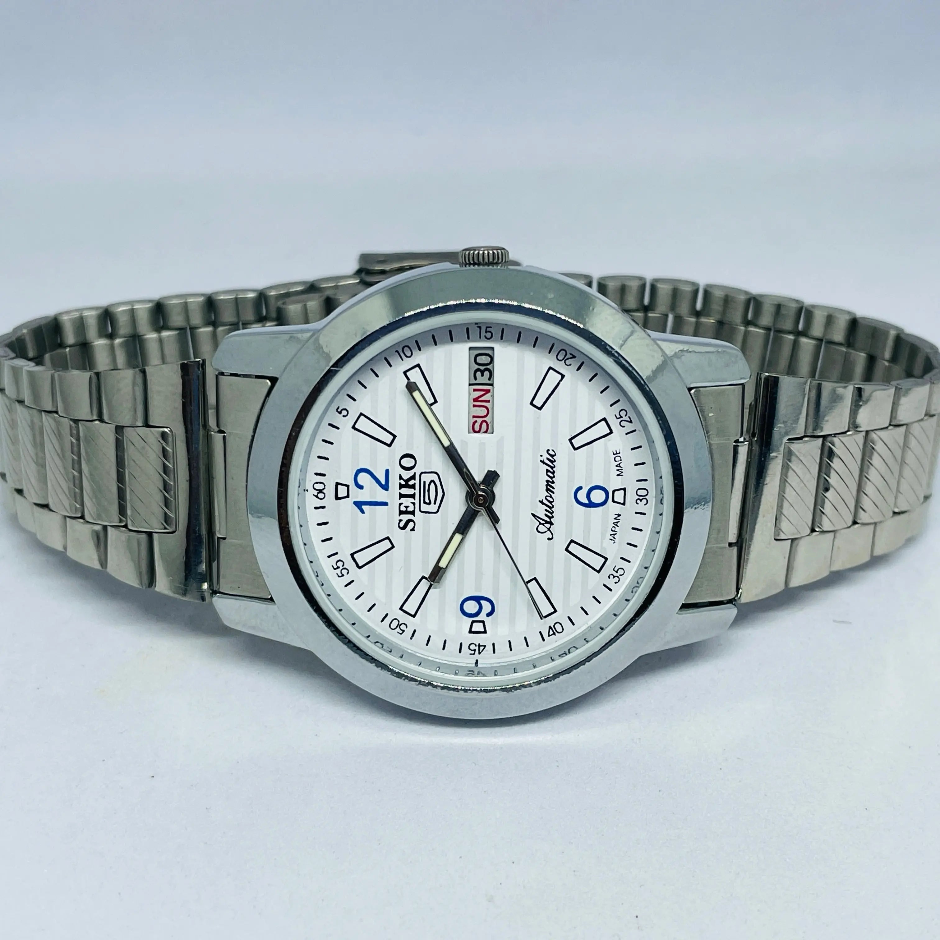 Seiko 5 Automatic Refurbished Watch – 17 Jewels Japan Original Movement National Watches