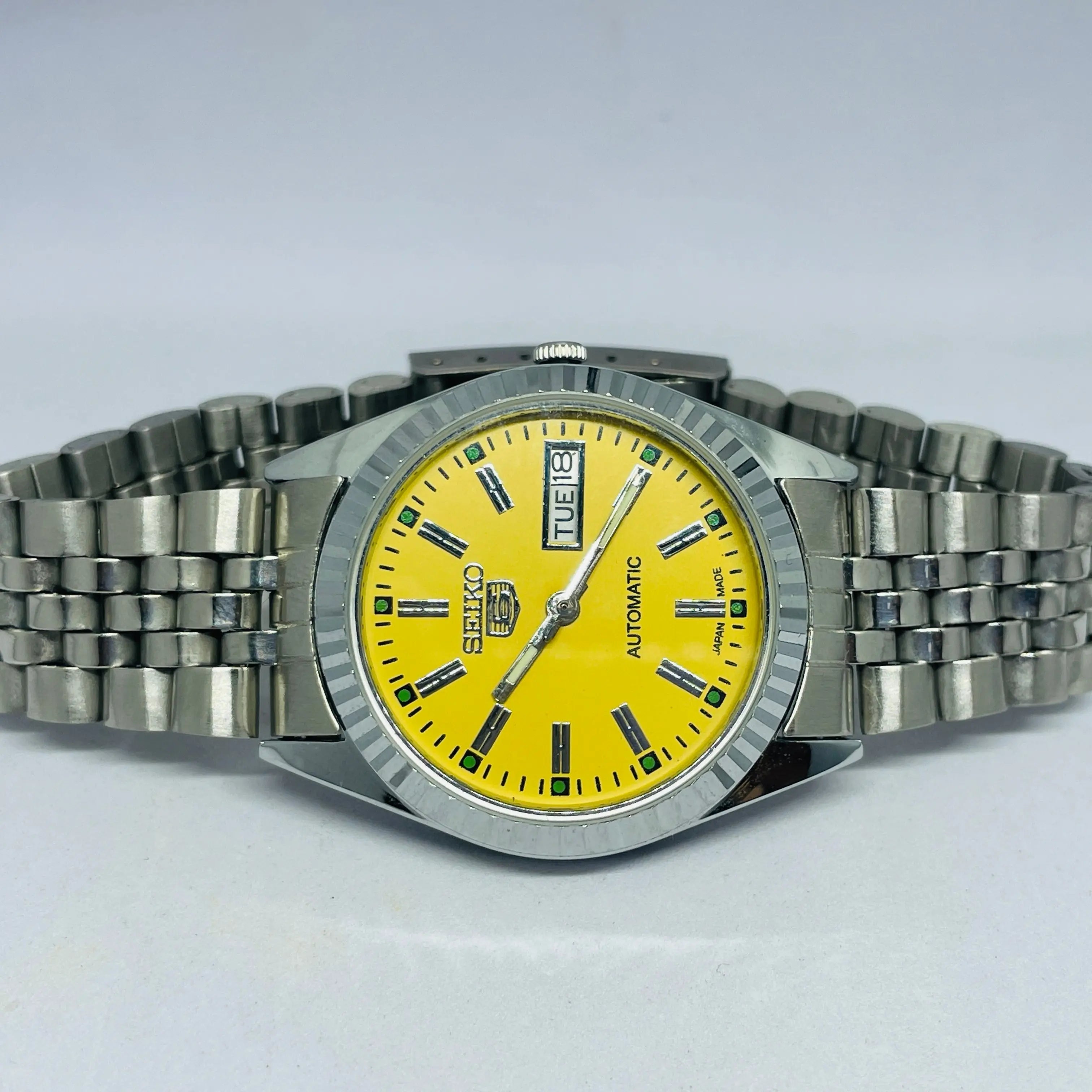 Seiko 5 Vintage Automatic Japan made Original Movement – 17 Jewels Refurbished Watch National Watches
