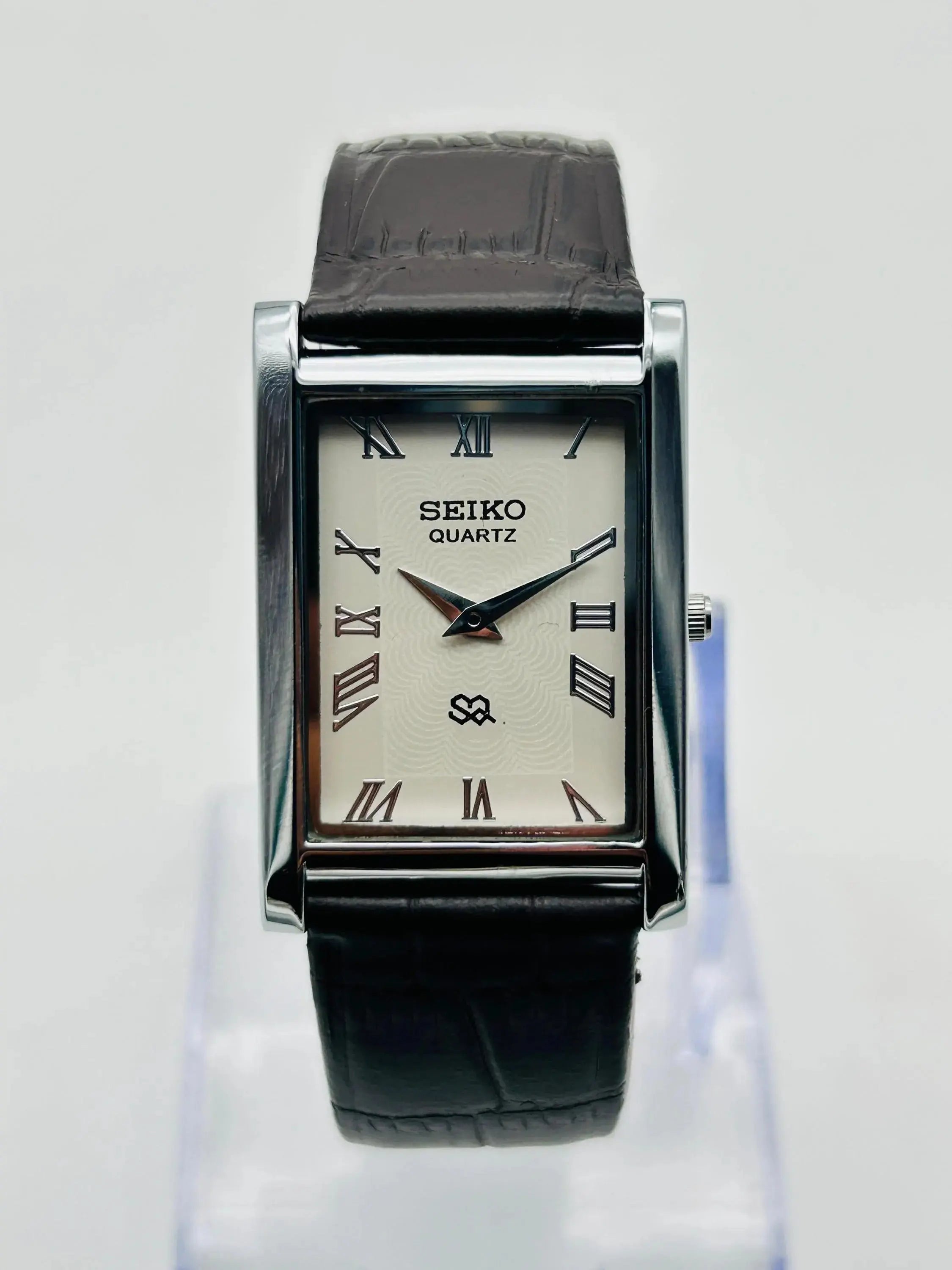 Seiko Slim Roman Dial Watch – Elegant Rectangular Dress Watch Men National Watches