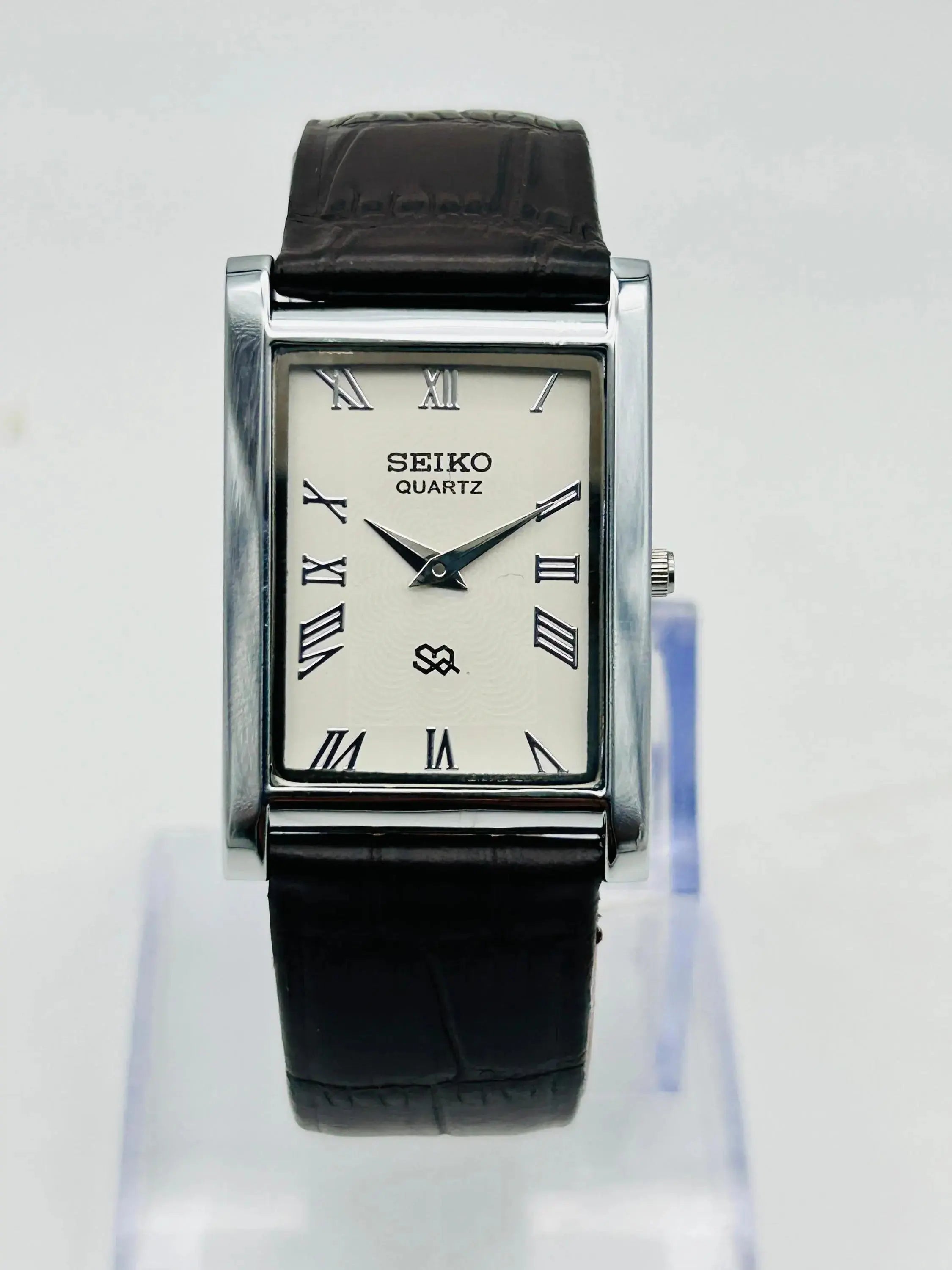 Seiko Slim Roman Dial Watch – Elegant Rectangular Dress Watch Men National Watches