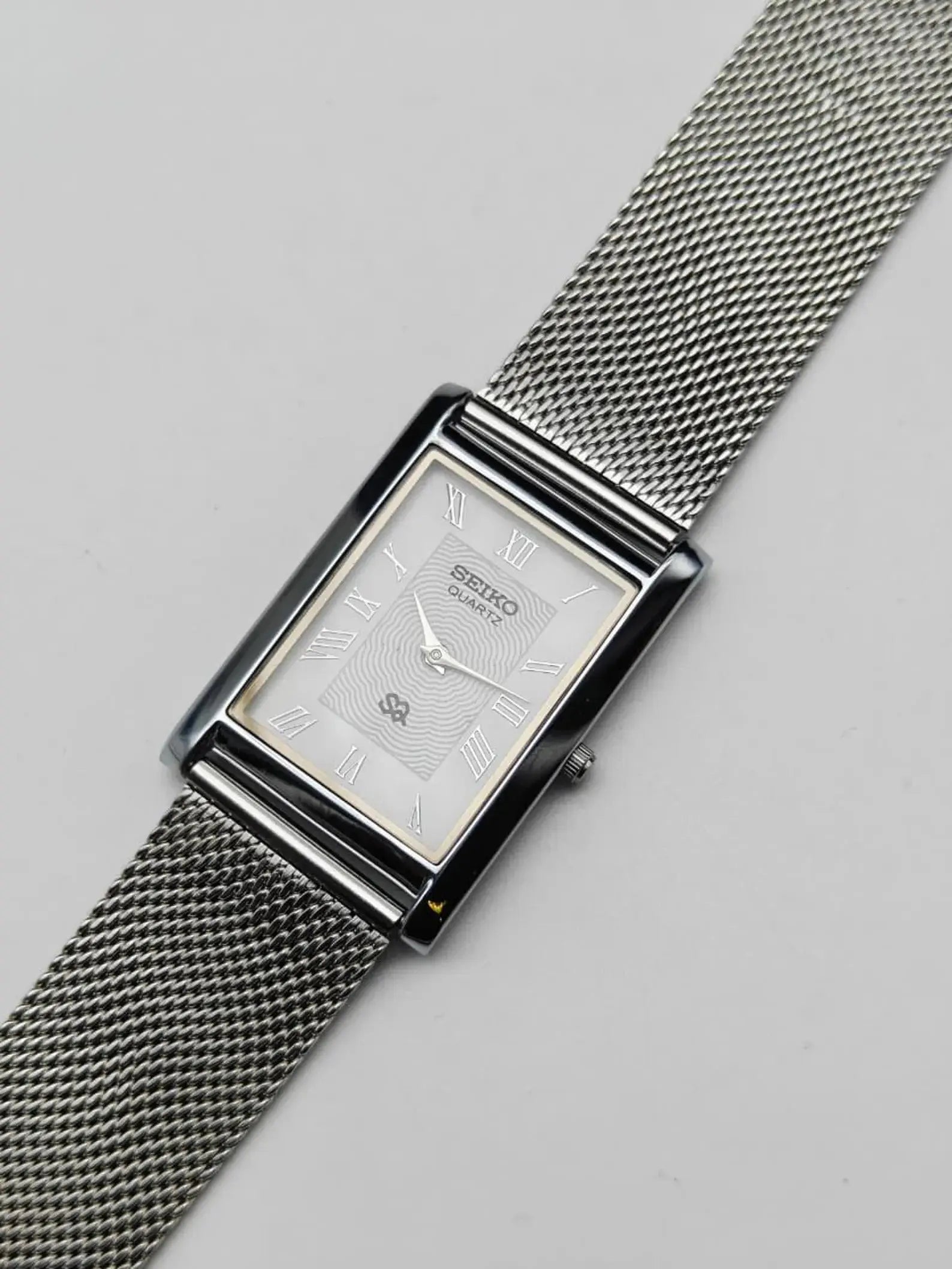 Seiko Slim Classic Wrist Watch – Roman Dial Rectangular Quartz Men National Watches