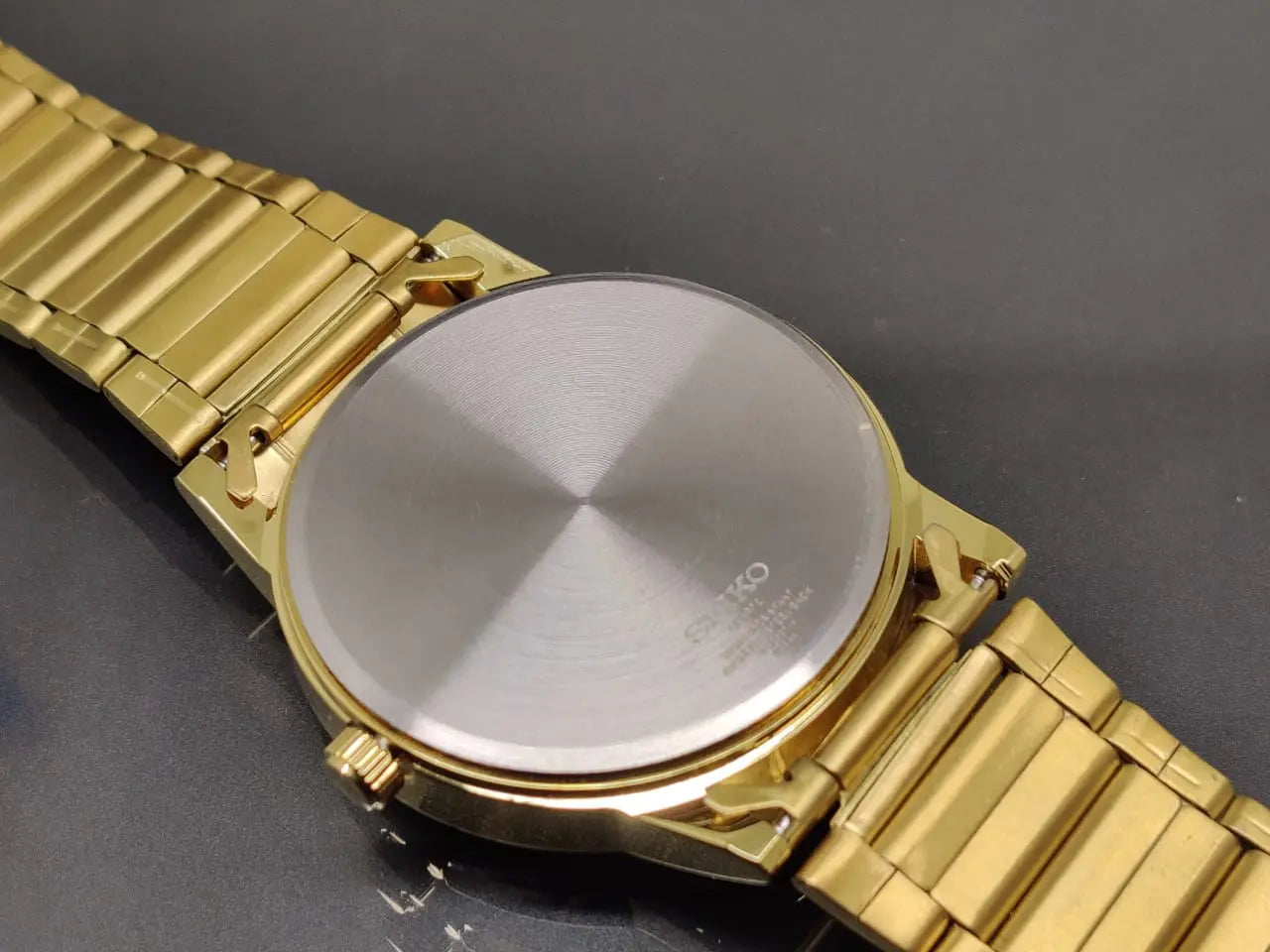 Seiko Silim Quartz Watch – Sleek, Durable & Stylish Timepiece for Men/Women - National Watches