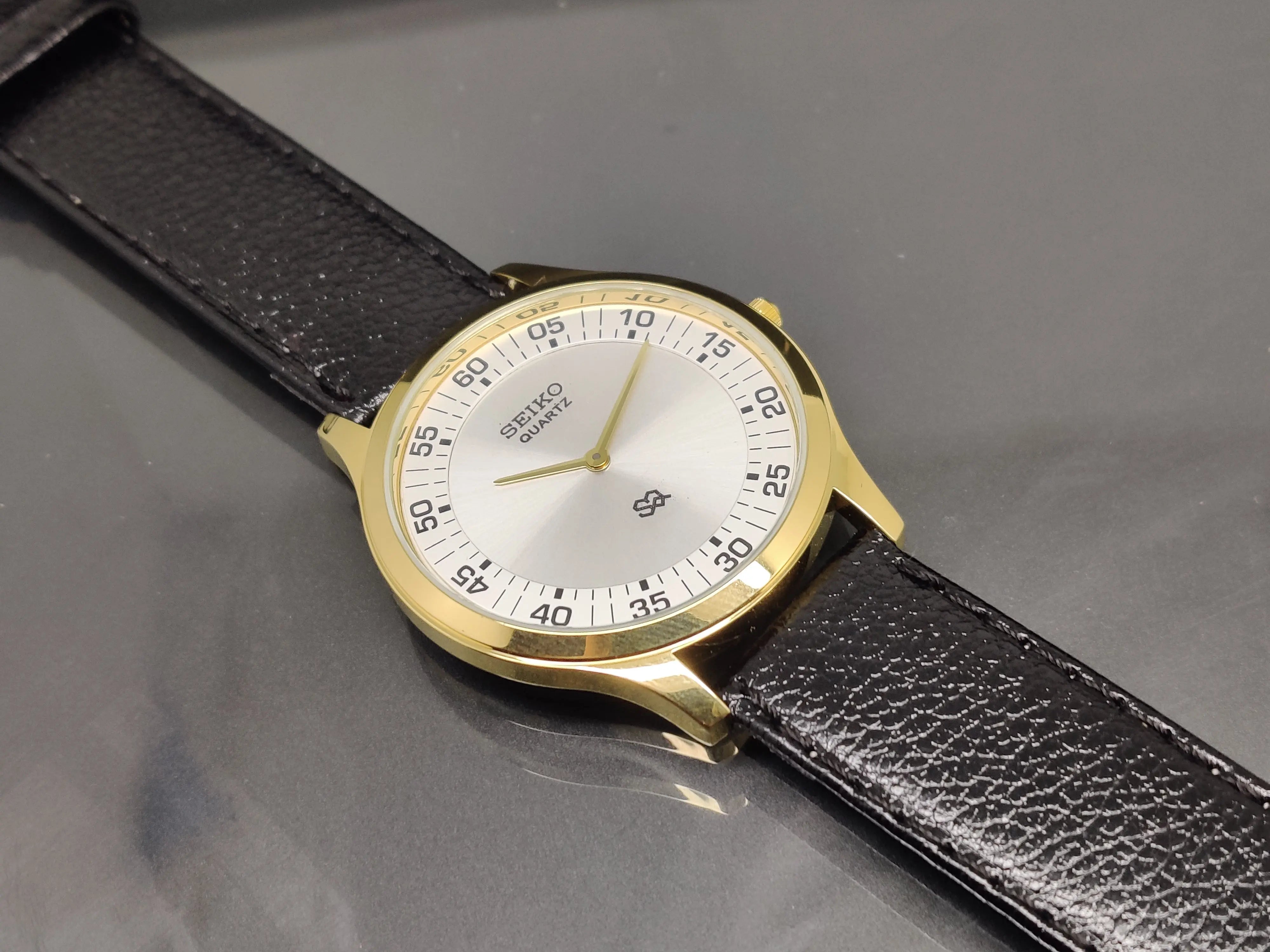 Seiko Silim Quartz Watch – Sleek, Durable & Stylish Timepiece for Men/Women - National Watches
