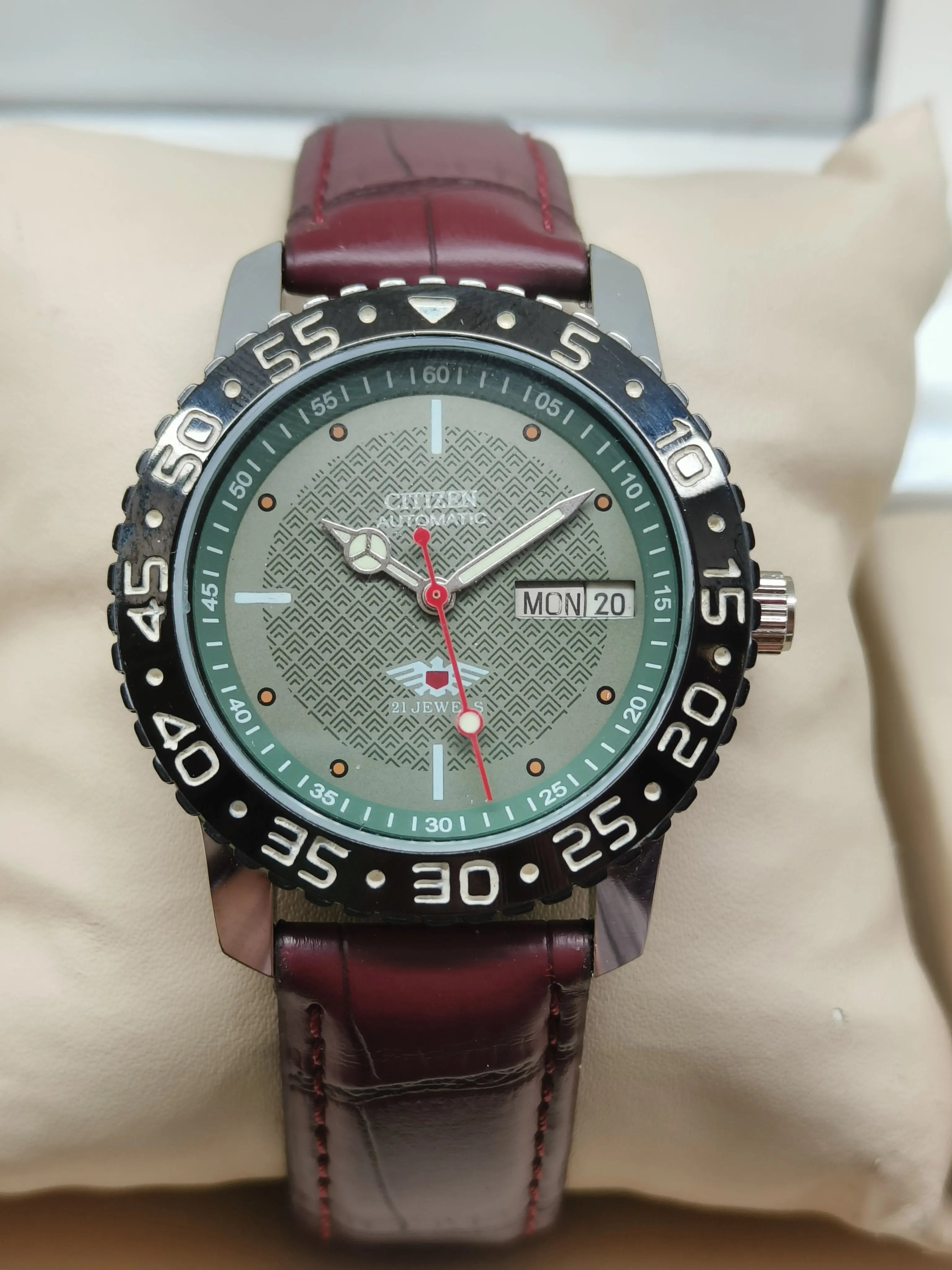 Citizen Eagle 7 Automatic Sports Watch – Japan 21 Jewels Vintage National Watches