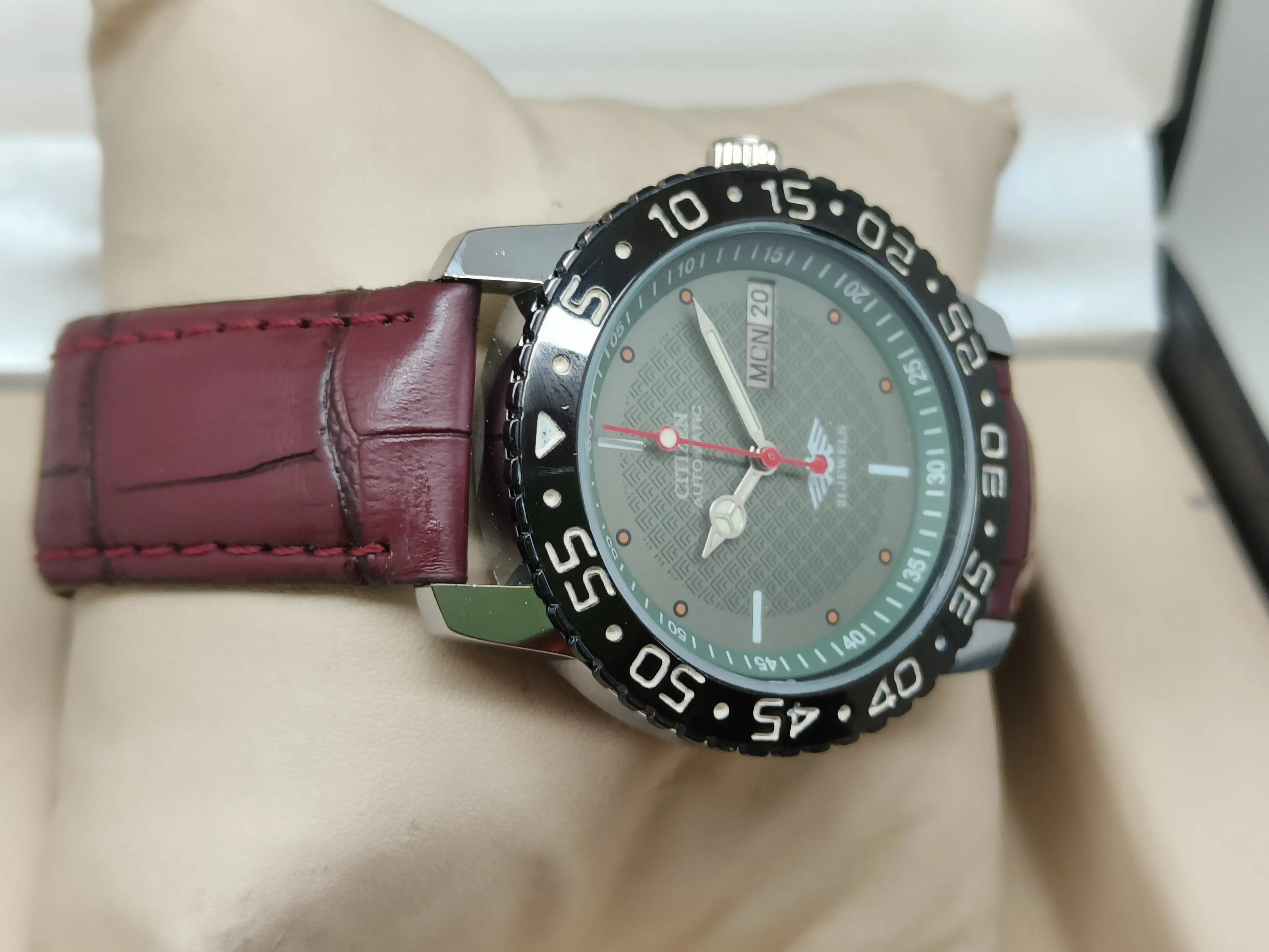 Citizen Eagle 7 Automatic Sports Watch – Japan 21 Jewels Vintage National Watches