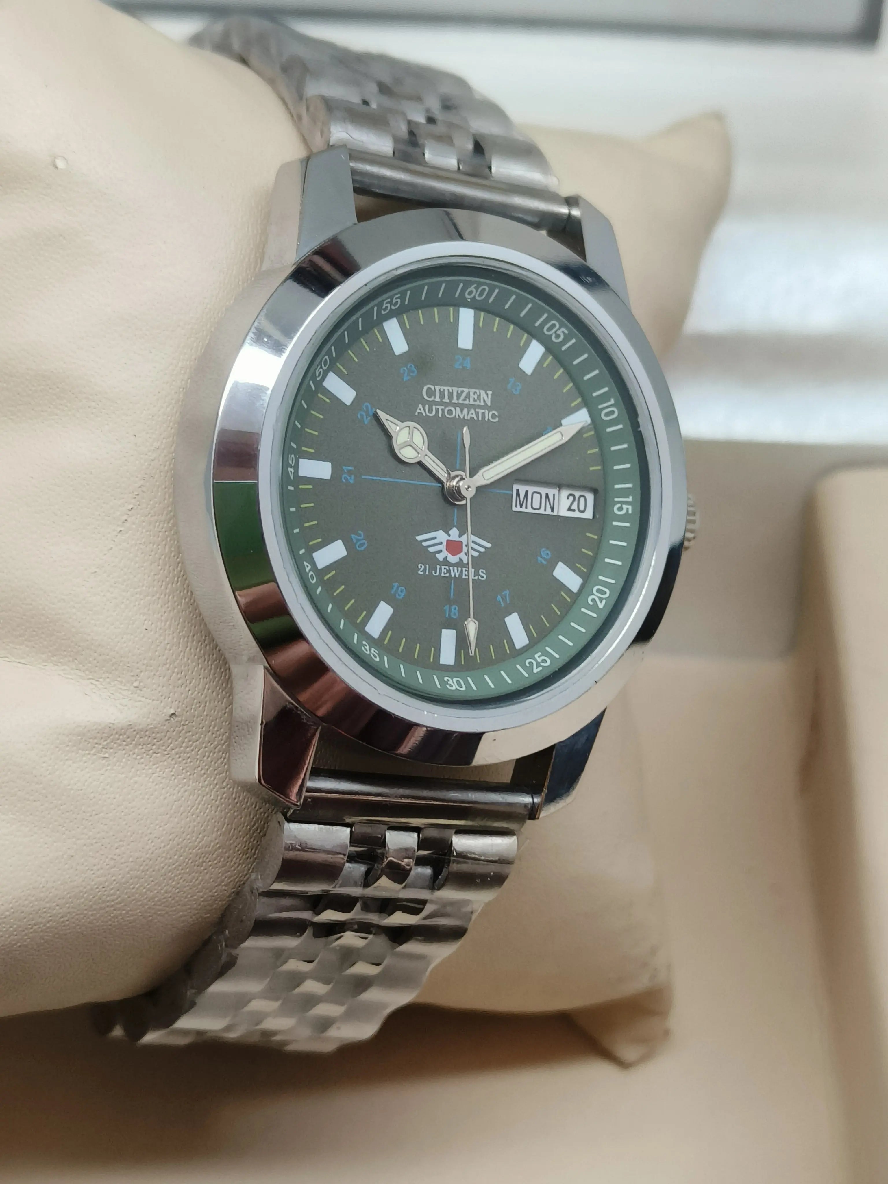 Citizen Eagle Automatic – Stainless Steel Japan Classic National Watches