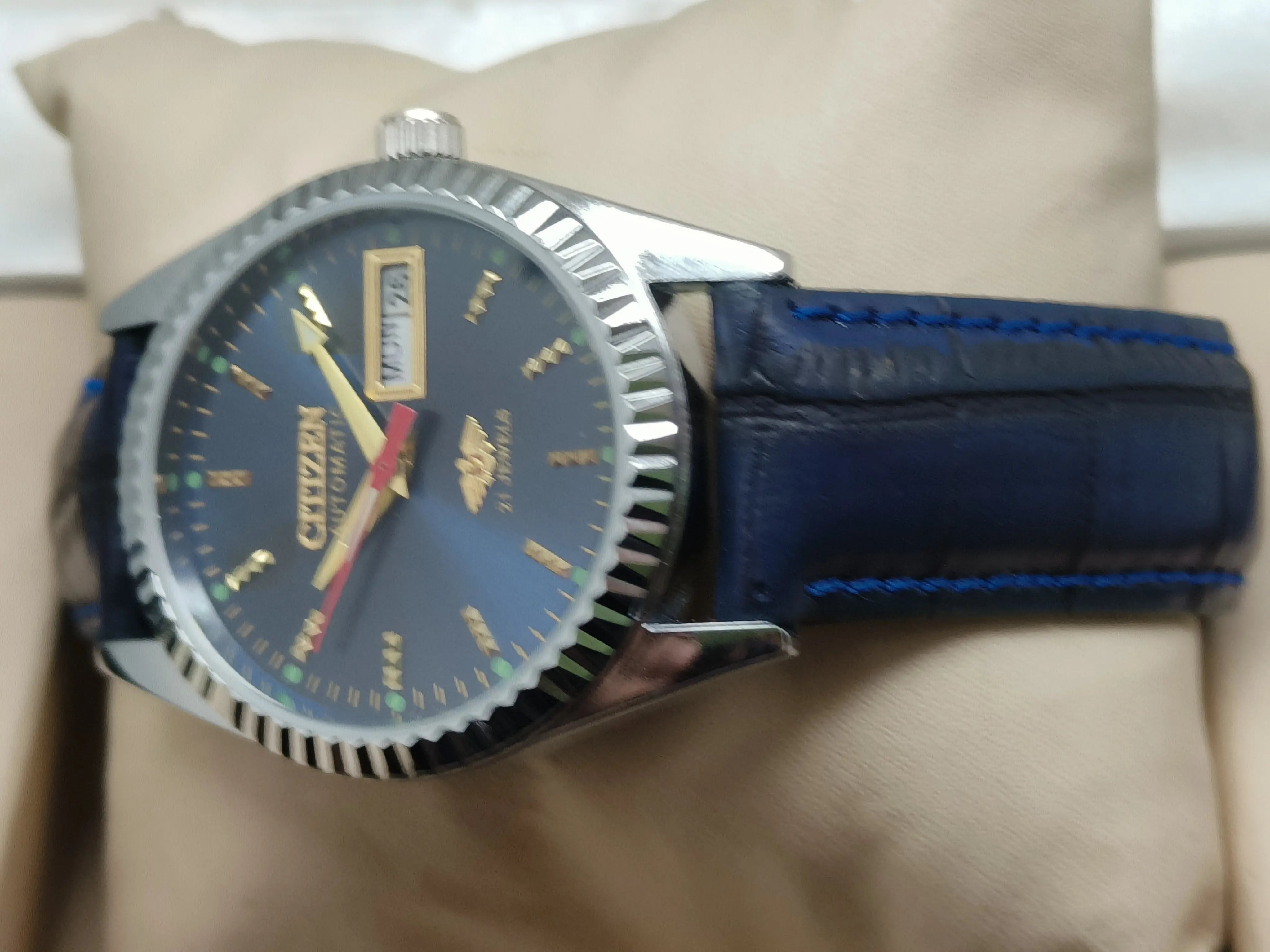 Citizen Eagle Automatic Watch – Men’s Day-Date Japan National Watches