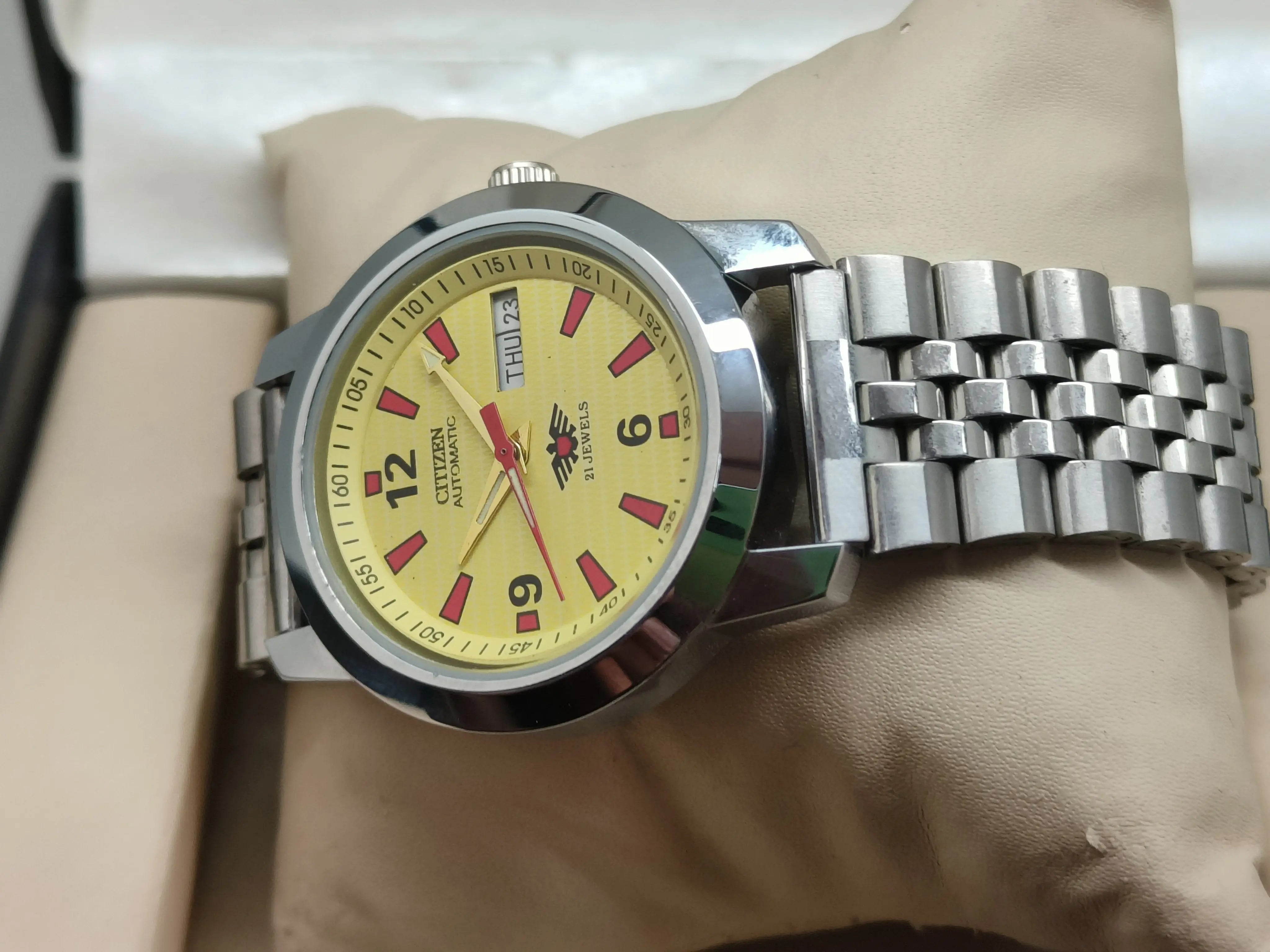 Citizen Eagle Automatic Watch – Day-Date Sports Edition National Watches