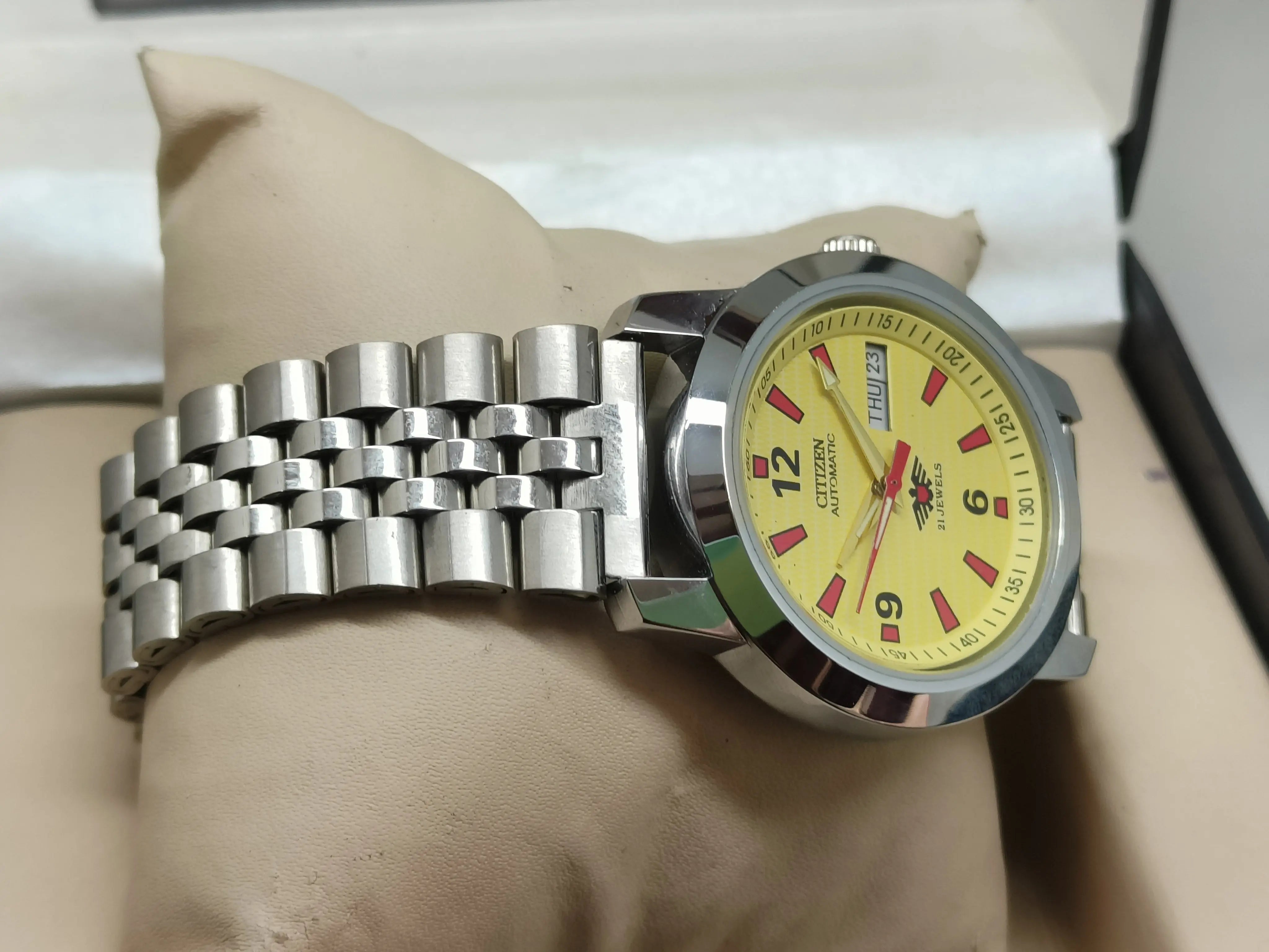 Citizen Eagle Automatic Watch – Day-Date Sports Edition National Watches
