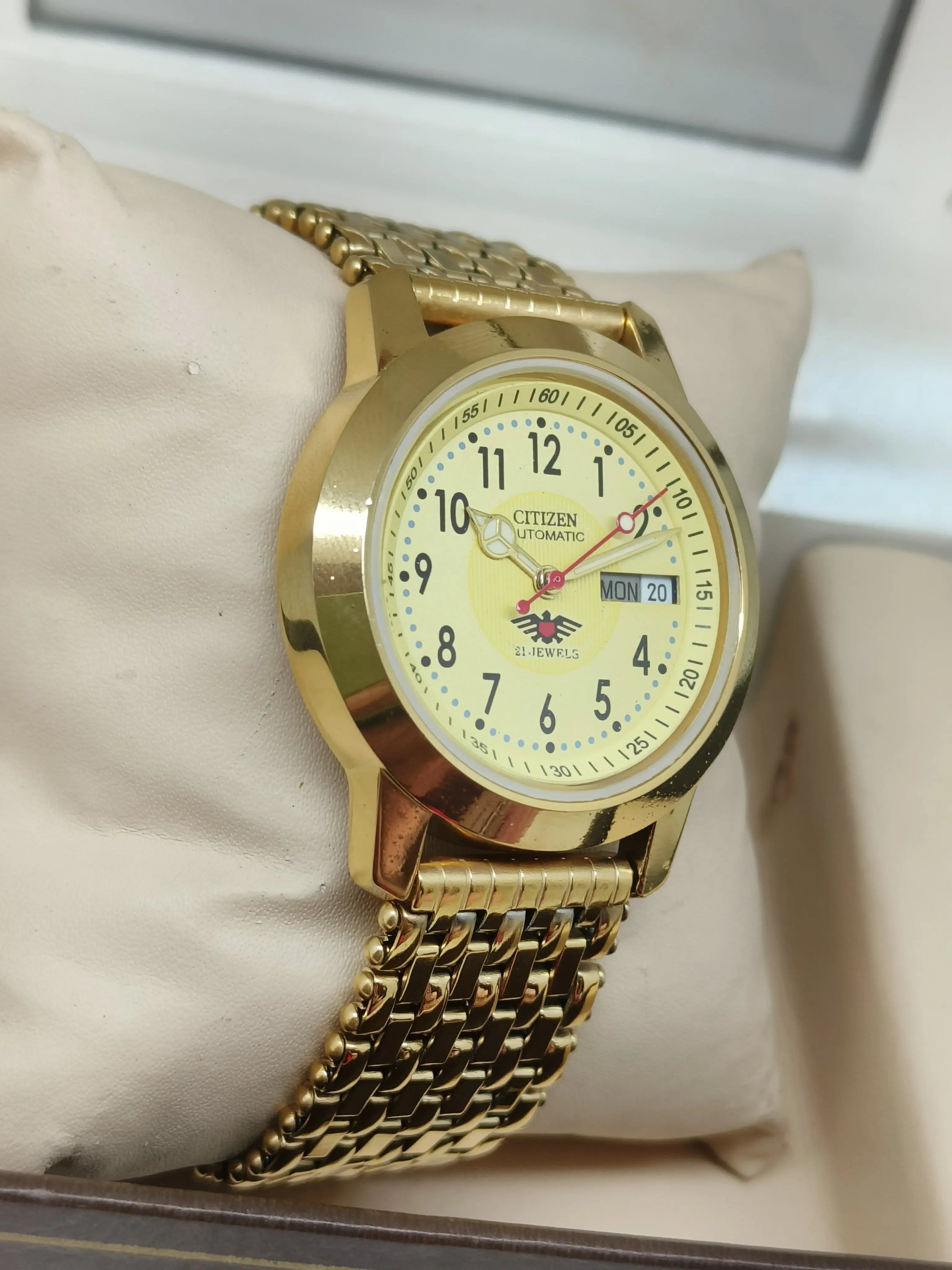Citizen Eagle 7 Automatic Watch – Refurbished Vintage Japan Model National Watches