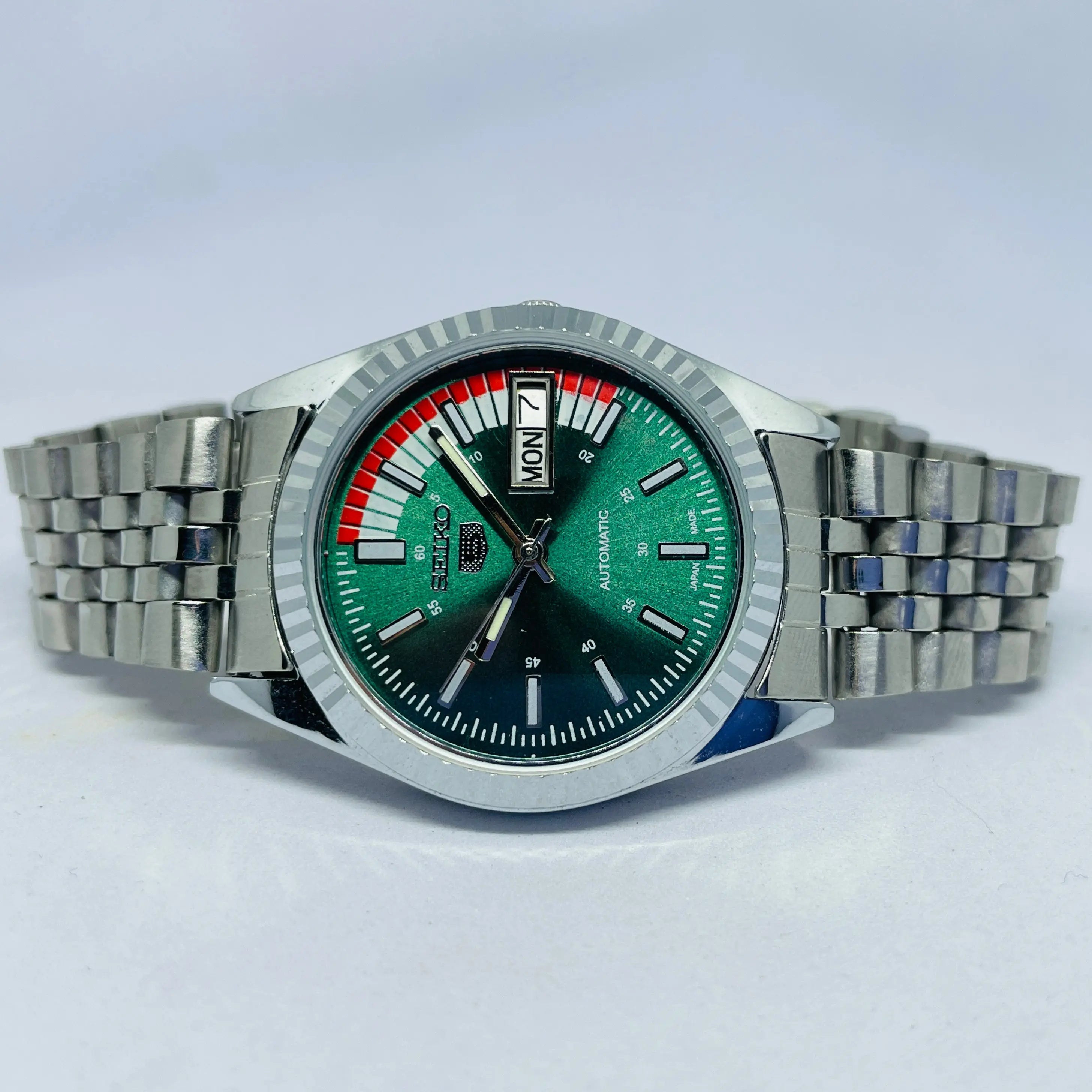 Seiko Racer Vintage Sports Automatic Watch – Original Japan Refurbished National Watches