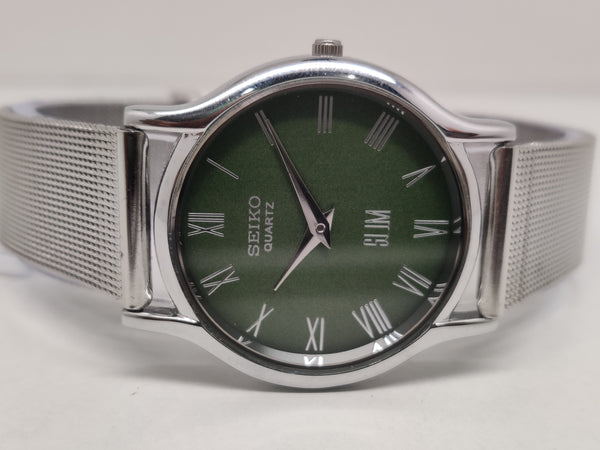 Seiko 5 Black Dial quartz Watch