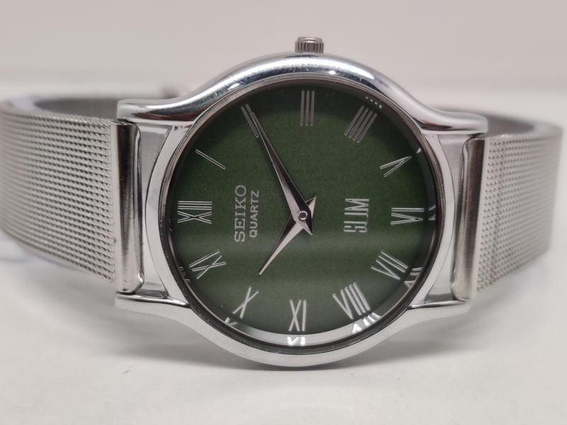 Seiko 5 Black Dial quartz Watch