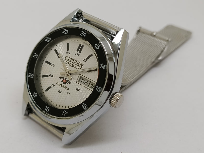 Citizen Automatic 8200 Movement stainless steel Japan Made 21 Jewels Men s Wrist Watch