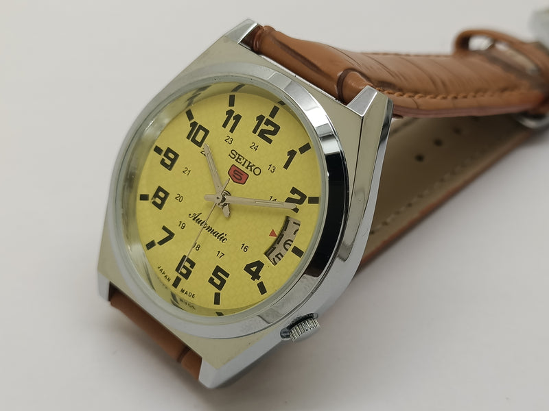 VINTAGE REFURBISHED SEIKO 5 AUTOMATIC JAPAN MENS DAY DATE WATCH