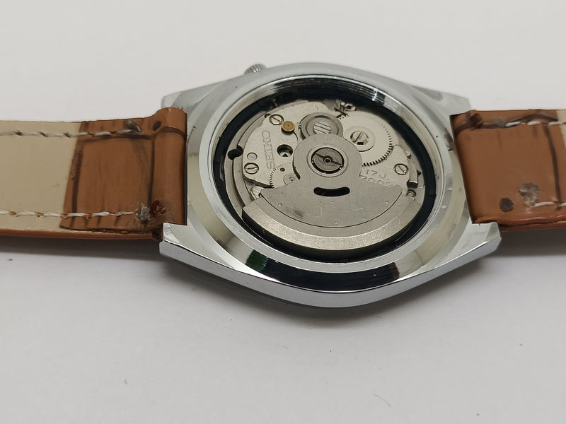 VINTAGE REFURBISHED SEIKO 5 AUTOMATIC JAPAN MENS DAY DATE WATCH
