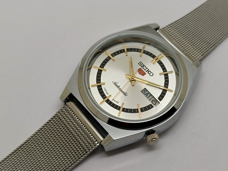 Seiko 5 Automatic
