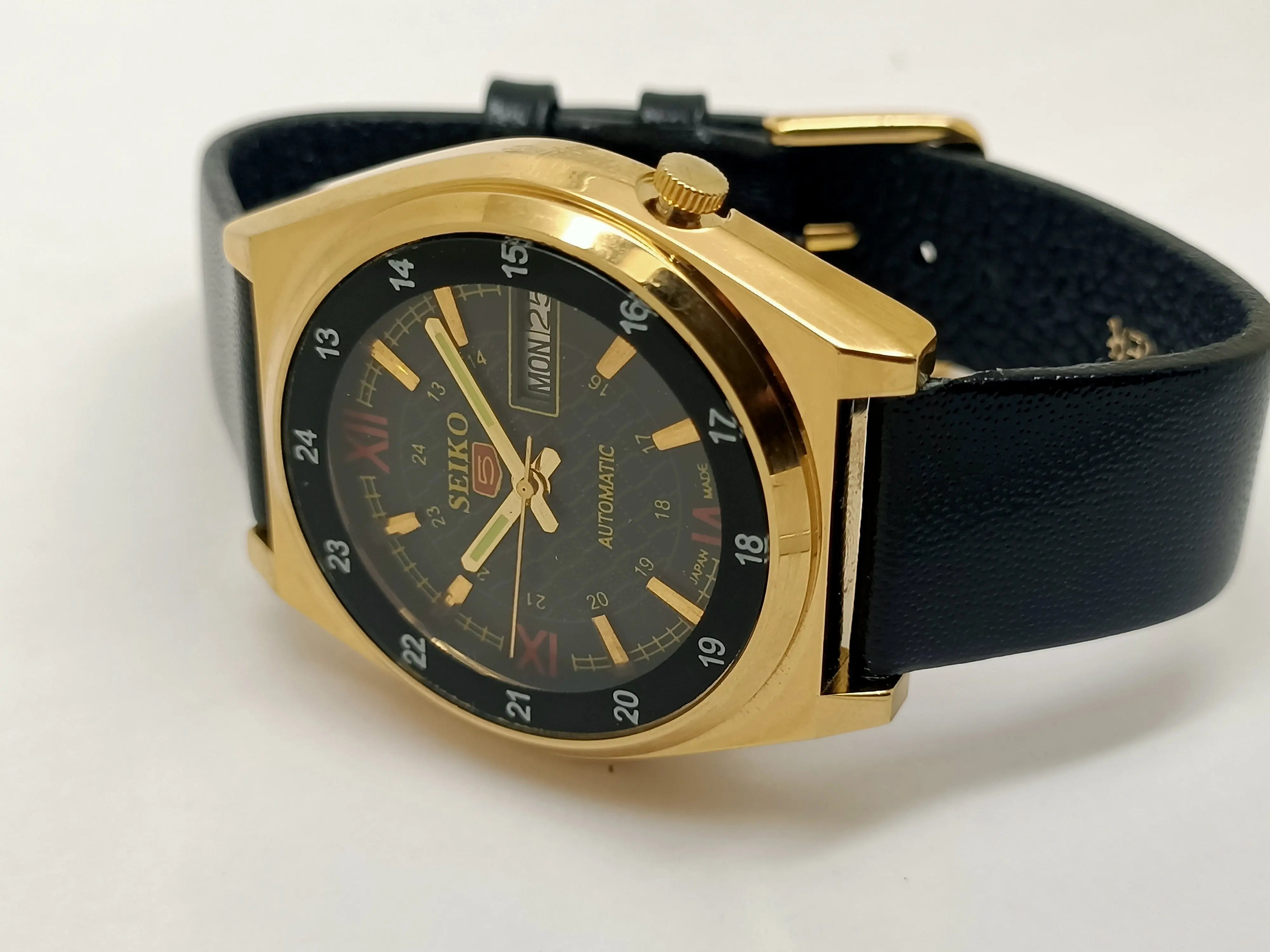 VINTAGE REFURBISHED SEIKO 5 AUTOMATIC JAPAN MENS DAY DATE WATCH - National Watches