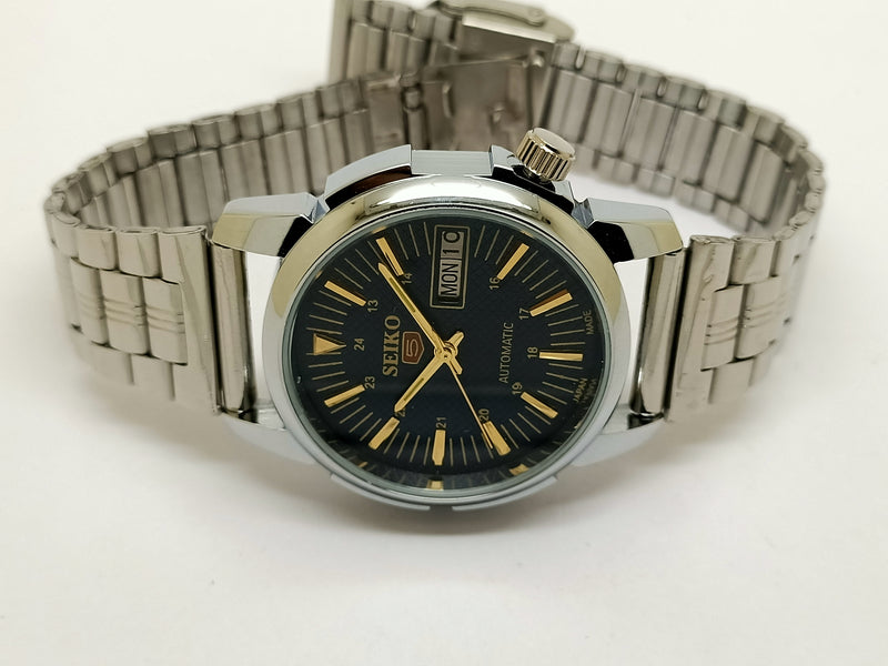 Seiko 5 Automatic