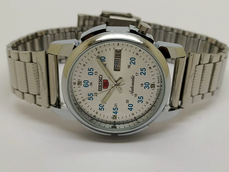 Seiko 5 Automatic