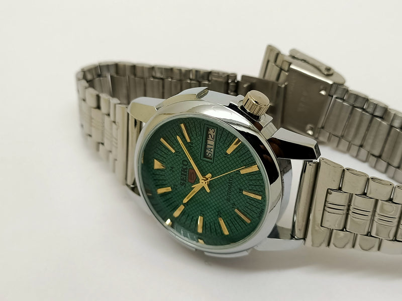 Seiko 5 Automatic