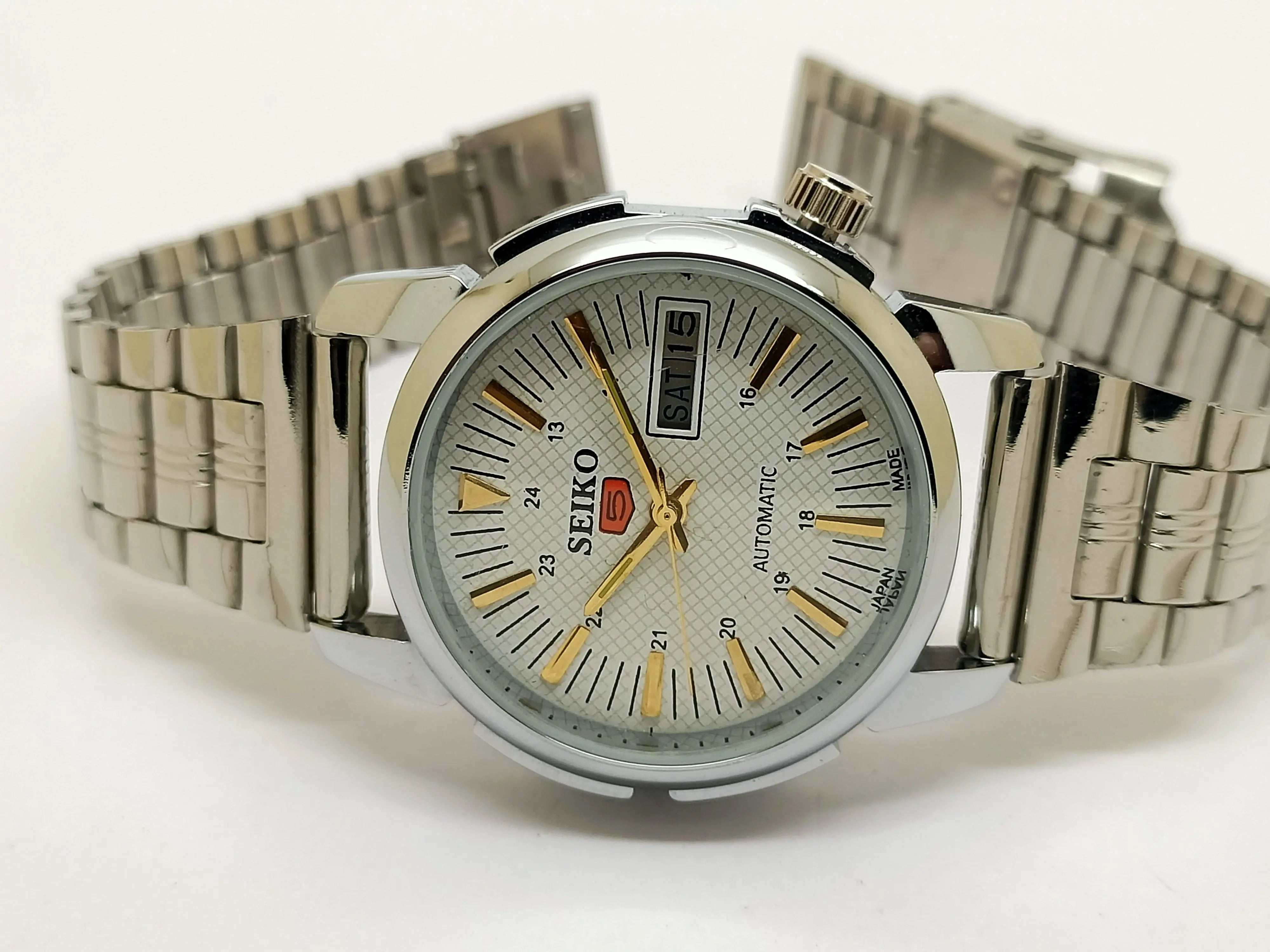 VINTAGE REFURBISHED SEIKO 5 AUTOMATIC JAPAN MENS DAY DATE WATCH - National Watches