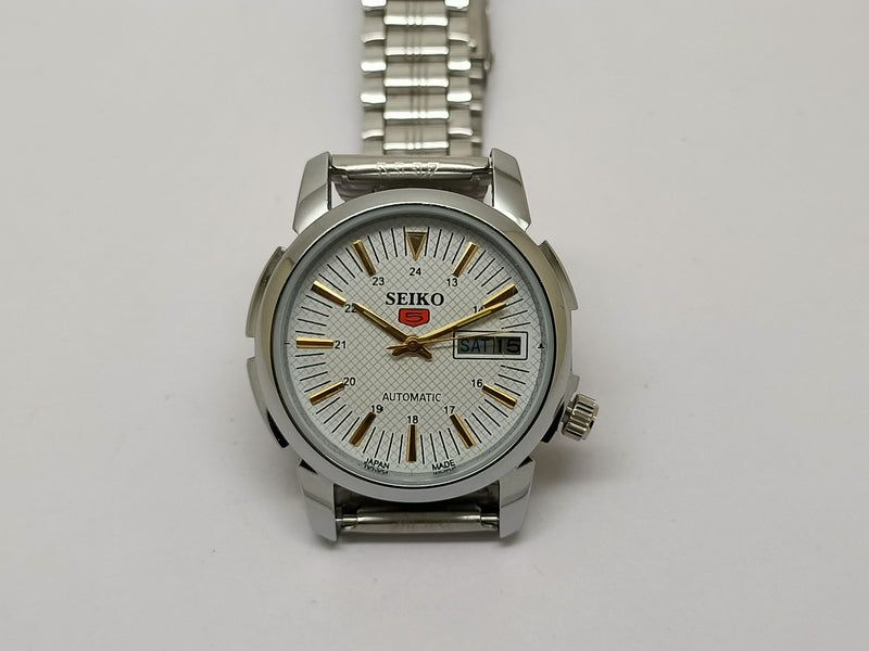 Seiko 5 Automatic