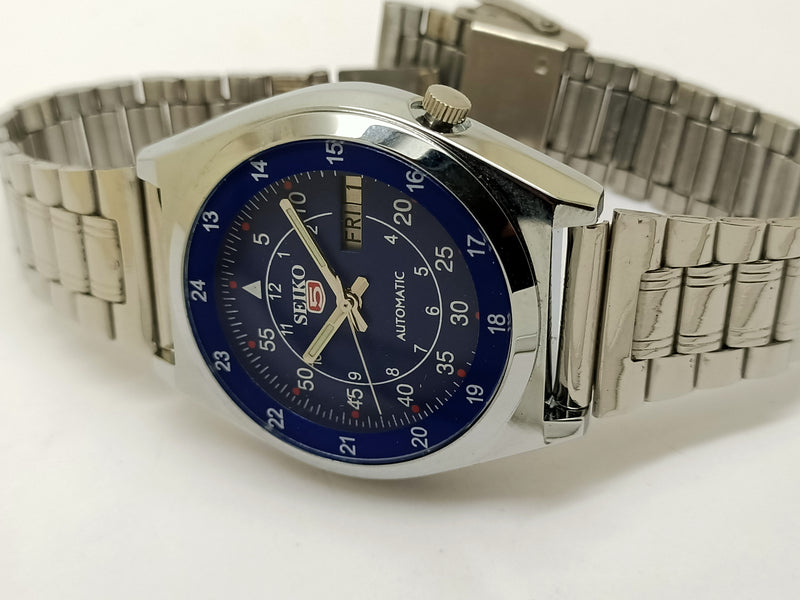 Seiko 5 Automatic